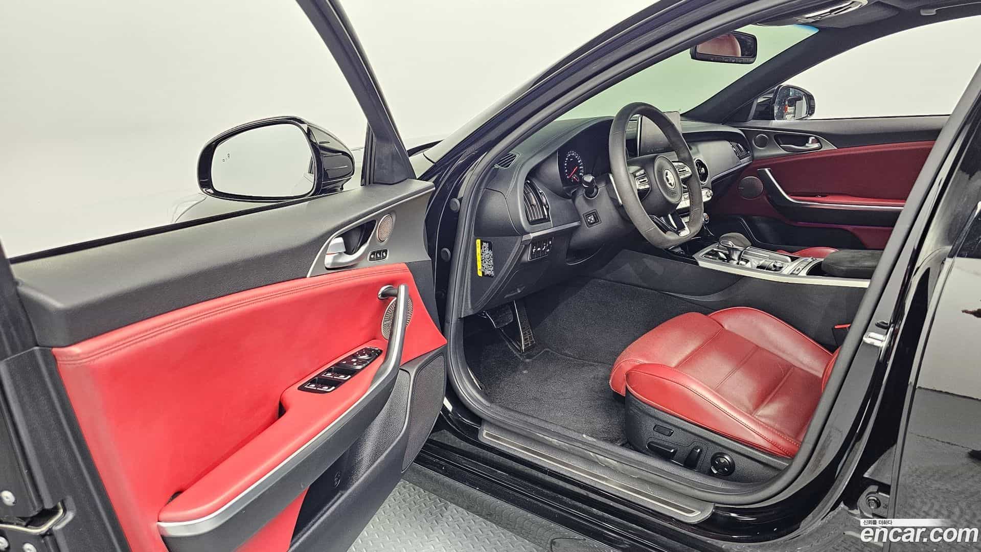 Stinger Kia 2019.1-INNER-010