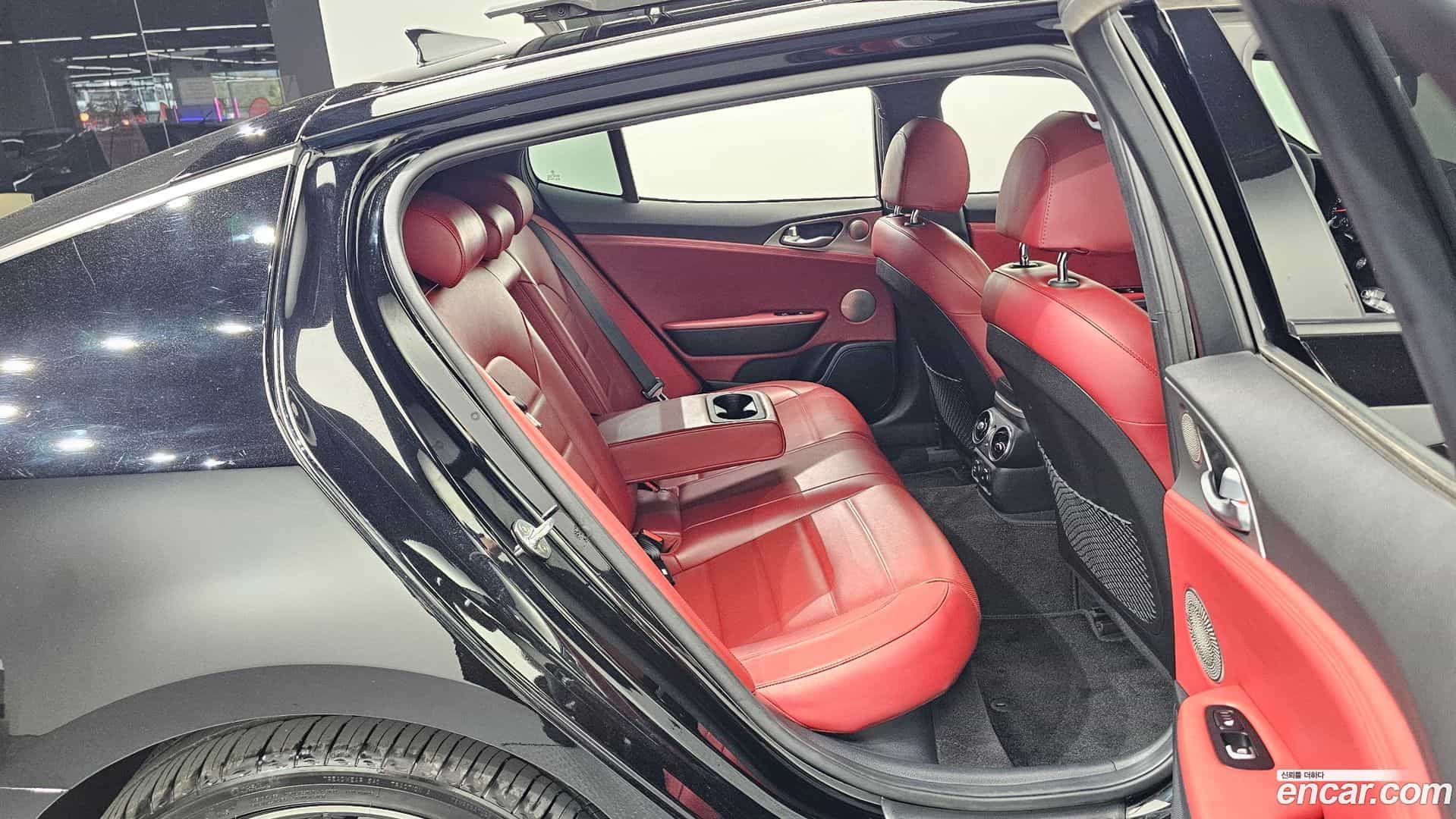 Stinger Kia 2019.1-OPTION-022