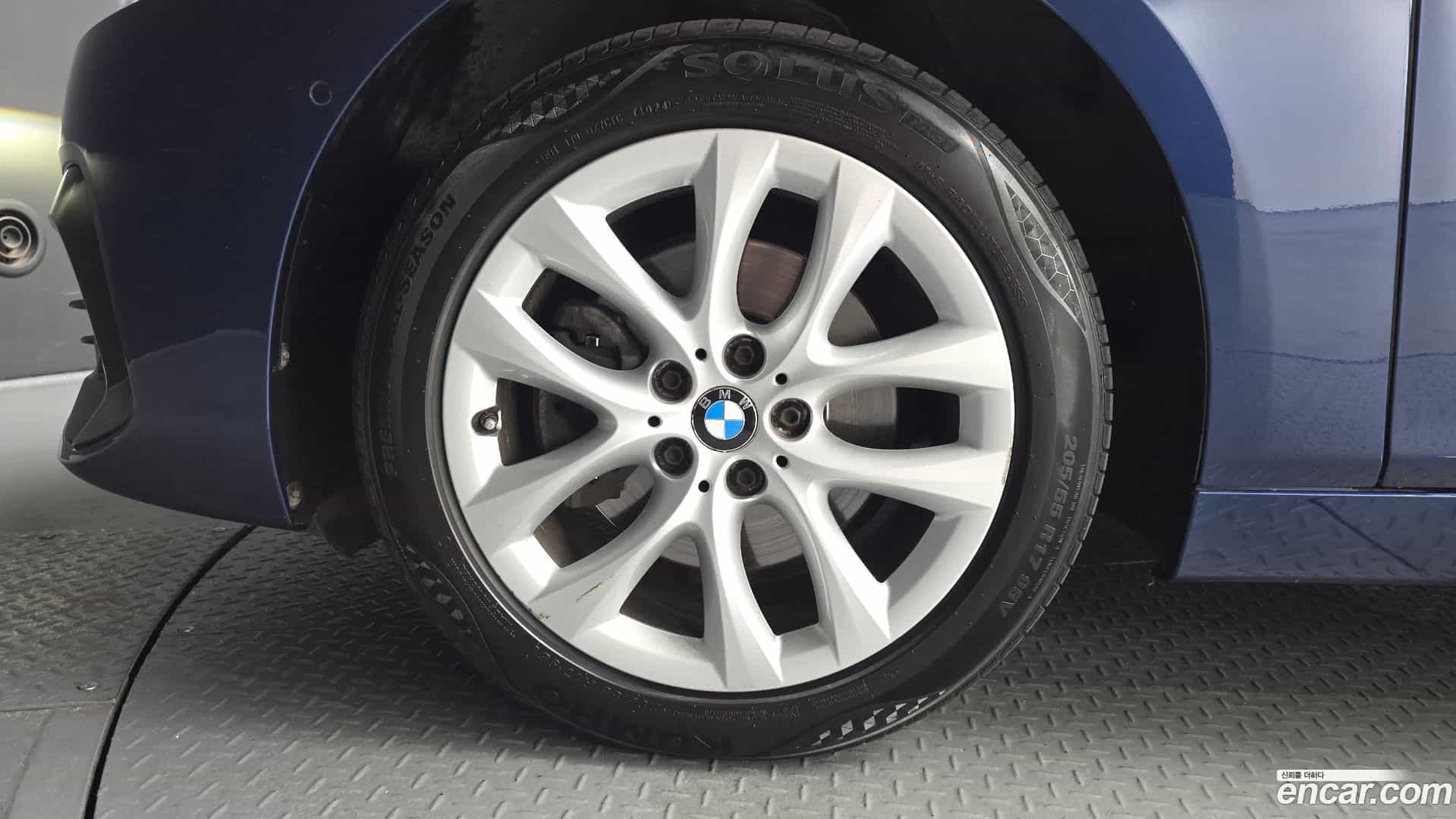 2-Series BMW 2021.0-OUTER-031