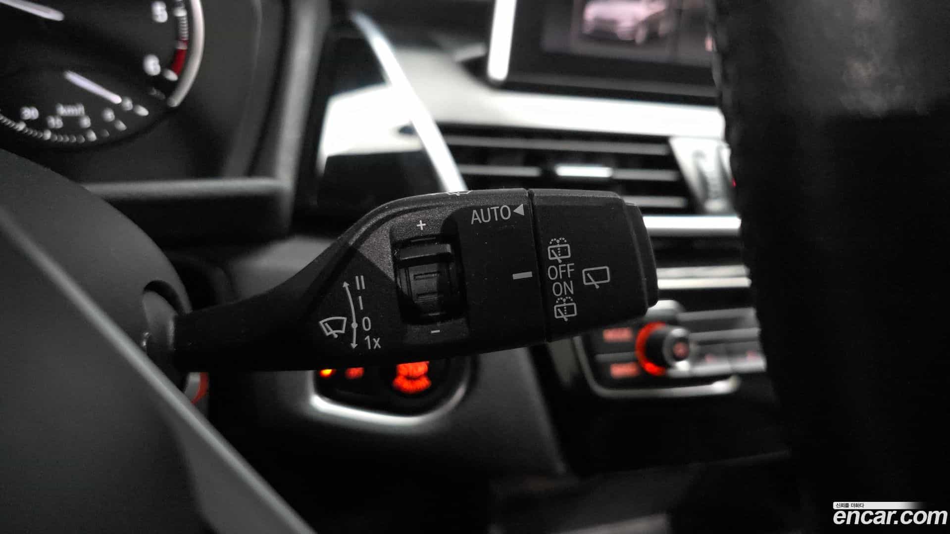 2-Series BMW 2021.0-OPTION-040