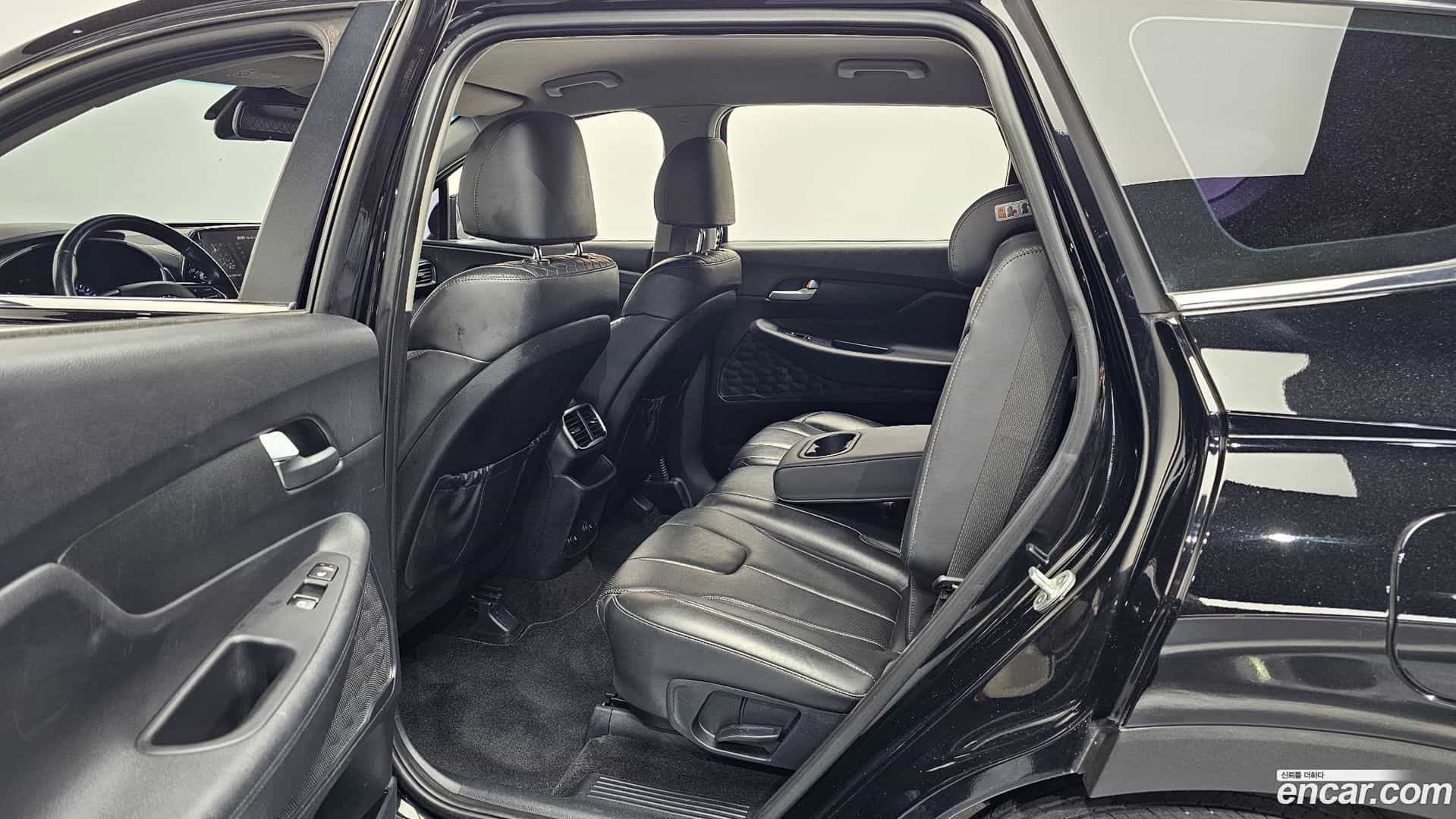 Santafe Hyundai 2019.6-OPTION-015