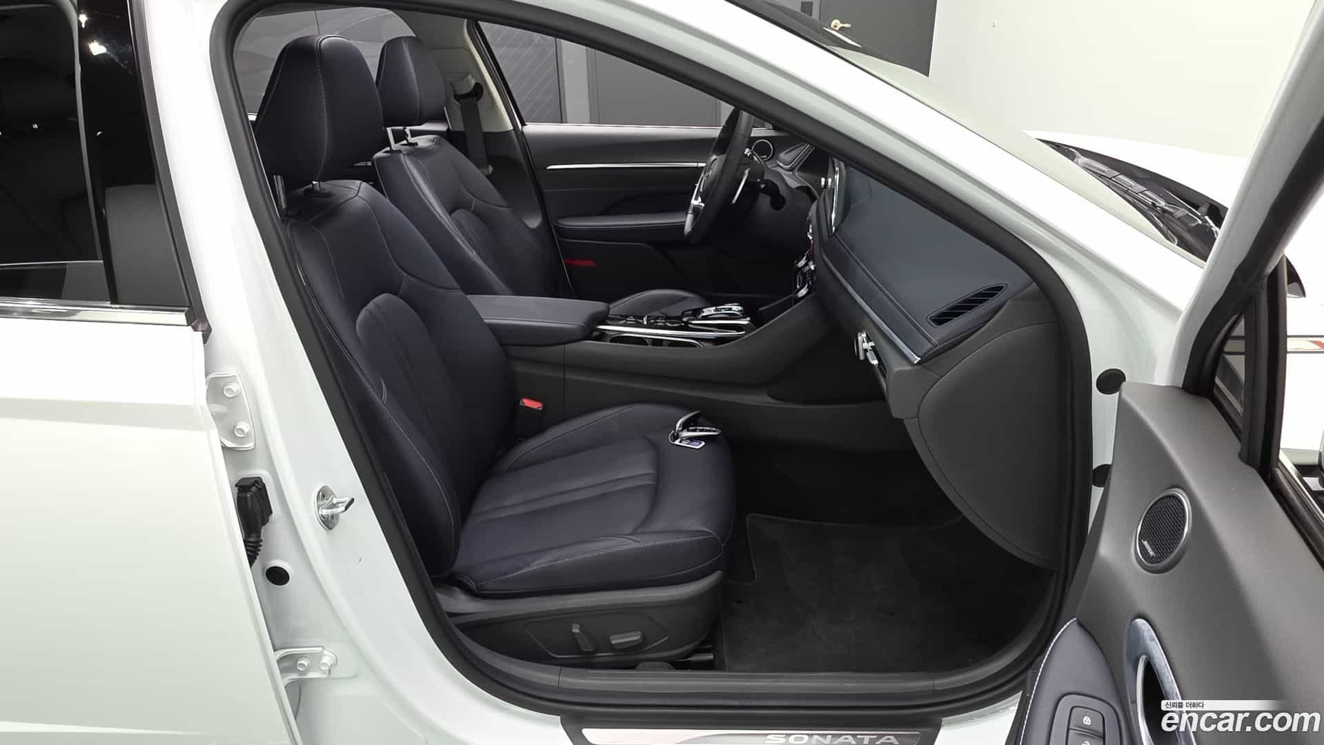 Sonata Hyundai 2019.8-INNER-036