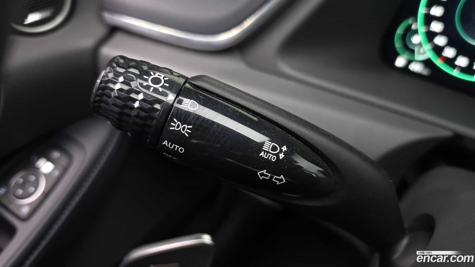 Sonata Hyundai 2019.8-OPTION-043
