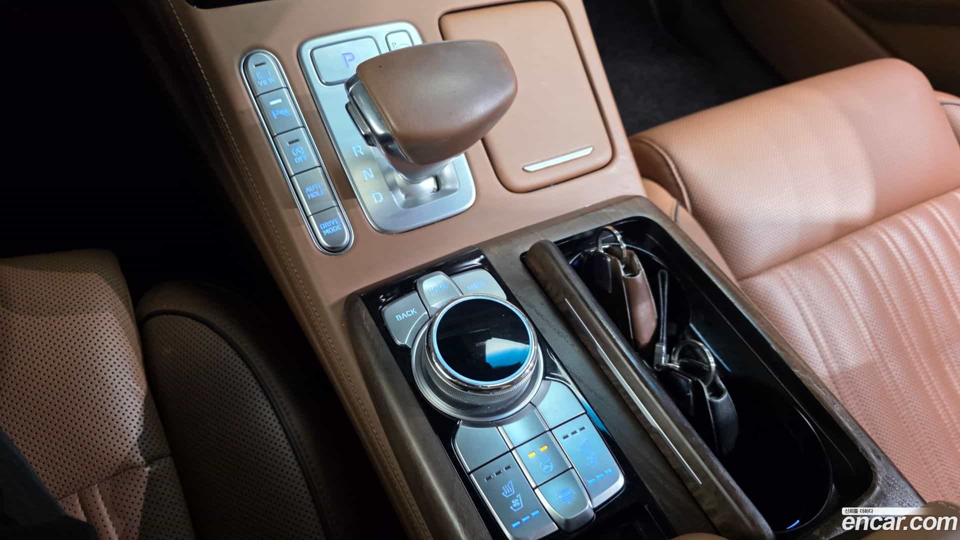 G90 Genesis 2020.11-INNER-009