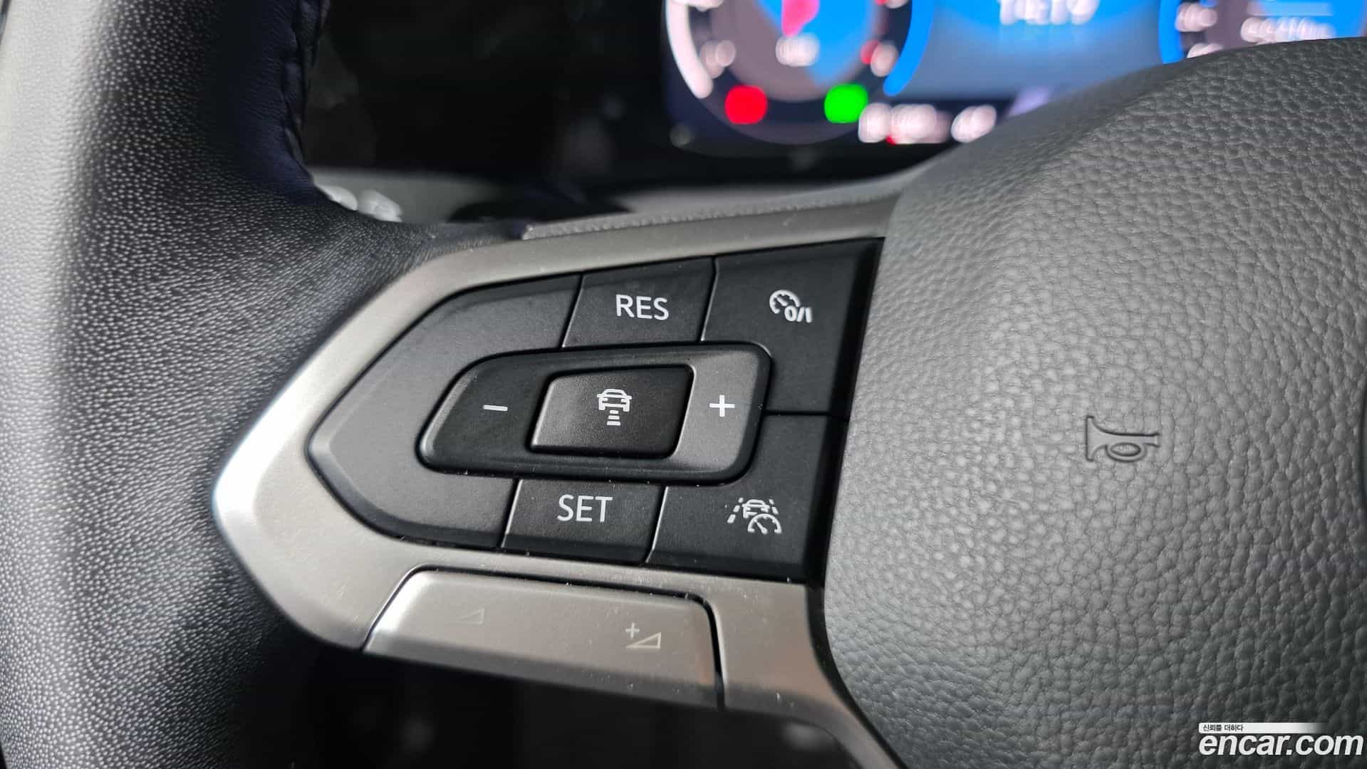 Golf Volkswagen 2023.7-OPTION-020