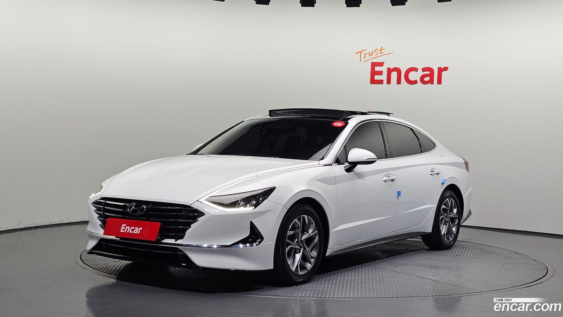 Main__Slider__Photo:Sonata Hyundai 2019.3-0