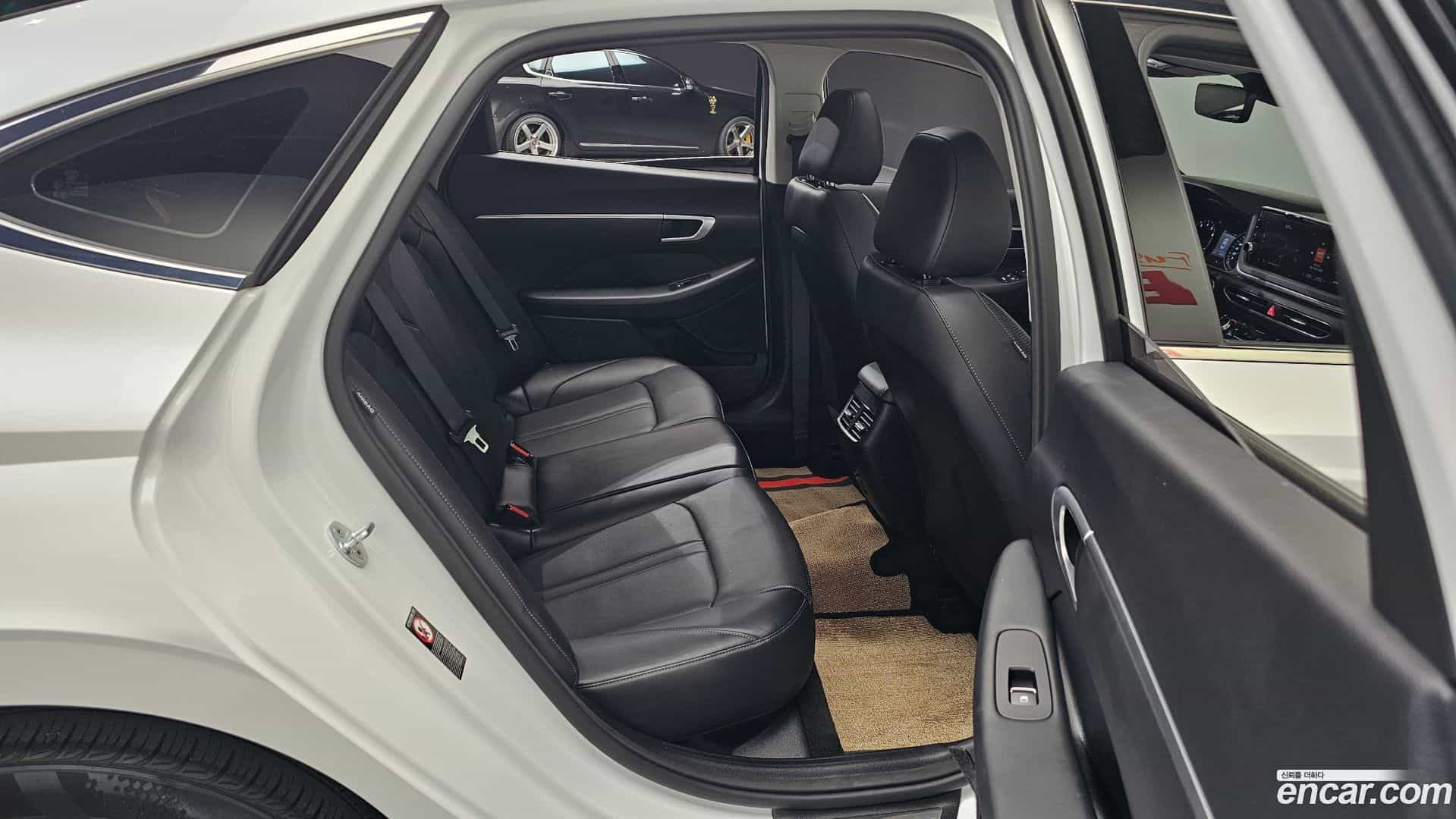 Sonata Hyundai 2019.3-OPTION-015