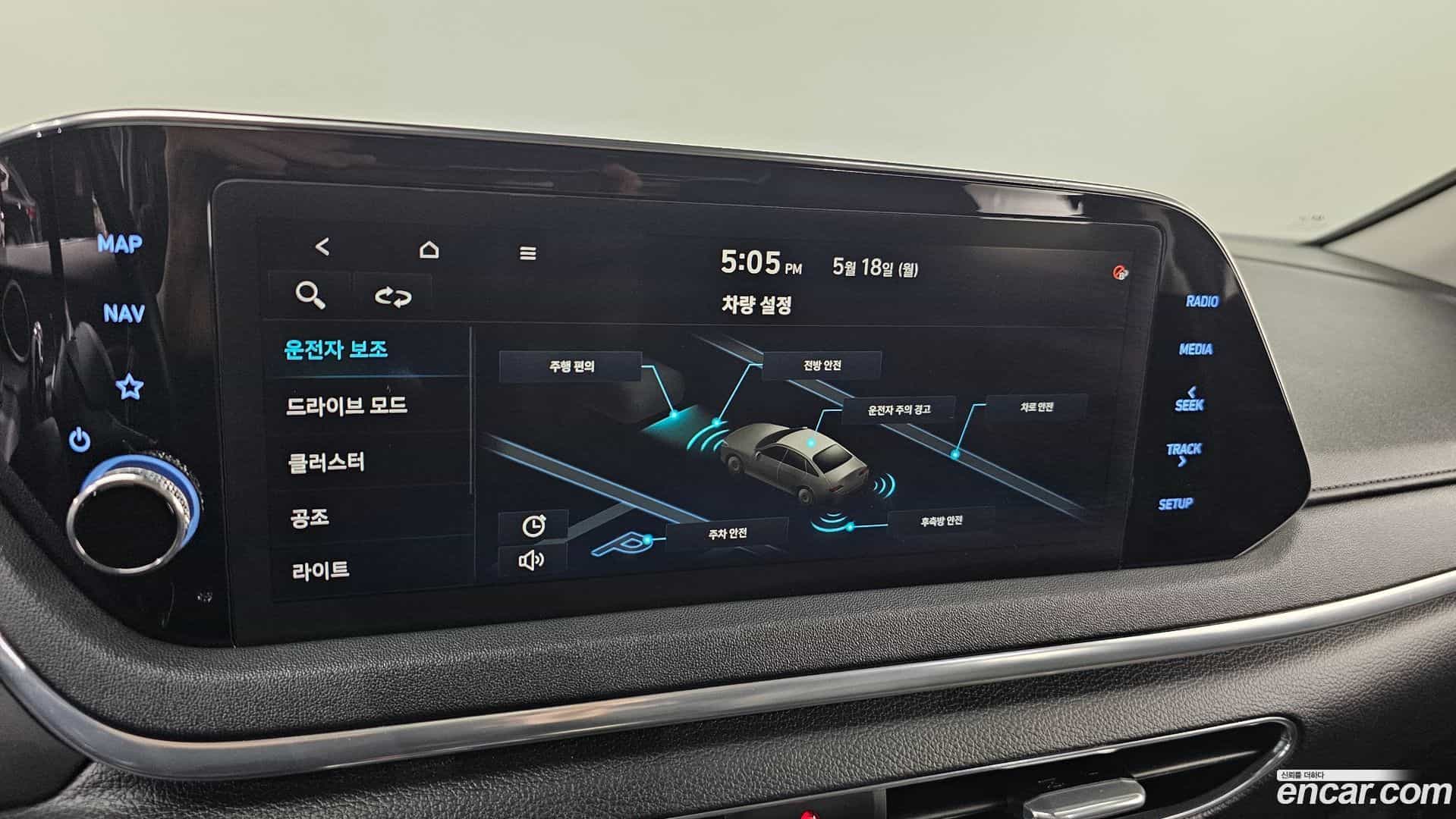 Sonata Hyundai 2019.3-OPTION-022