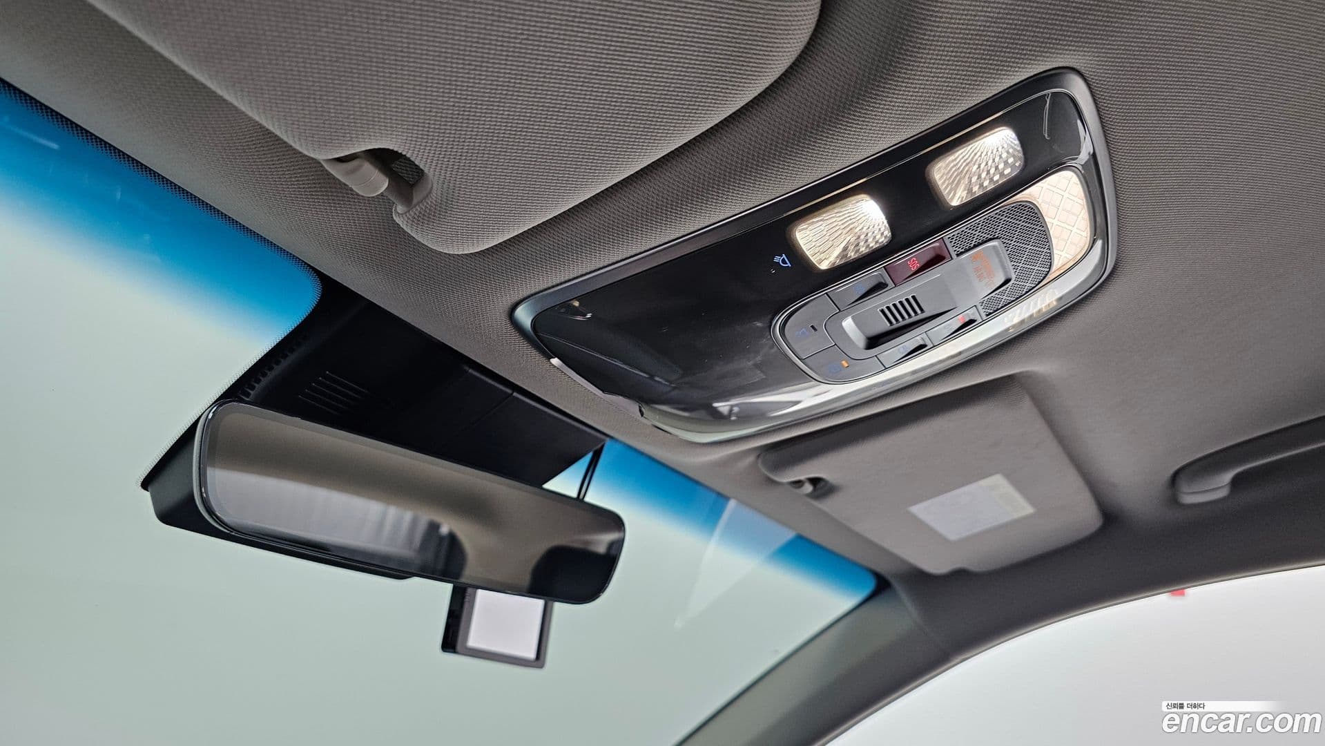 Main__Slider__Photo:GV70 Genesis 2023.1-14