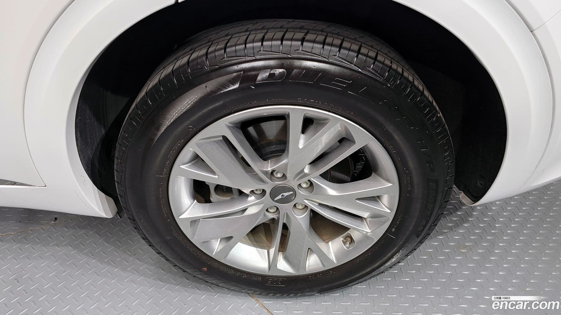 Main__Slider__Photo:GV70 Genesis 2023.1-20