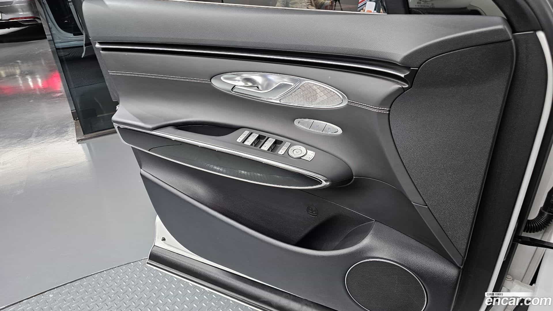 GV70 Genesis 2023.1-INNER-034