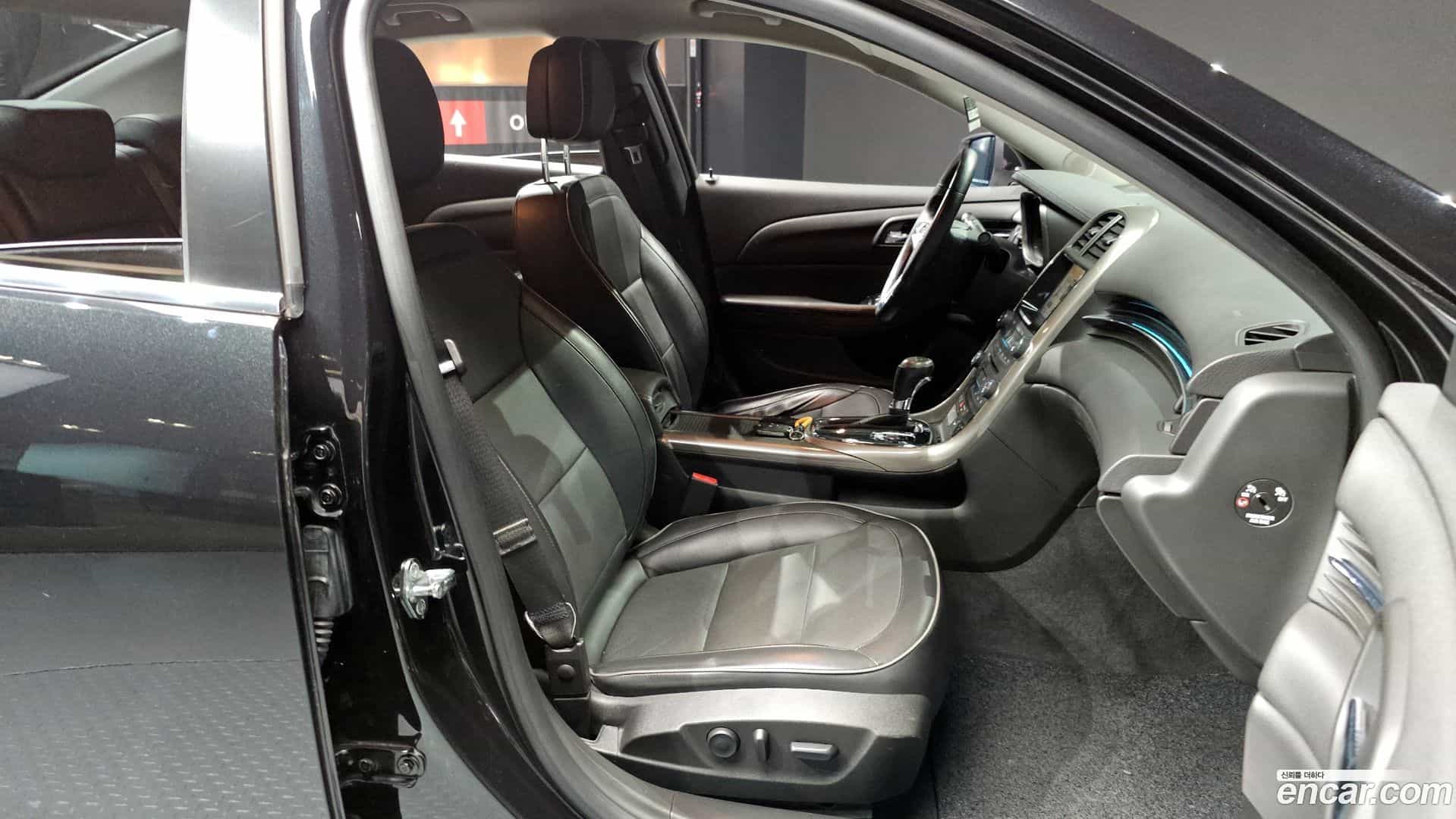 Malibu Chevrolet 2012.1-OPTION-015