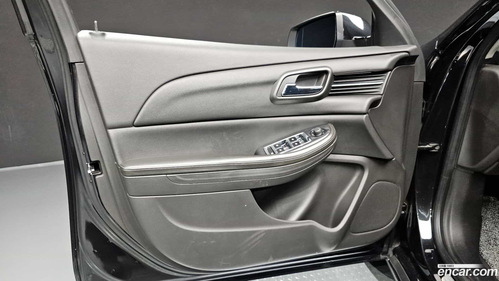 Malibu Chevrolet 2012.1-INNER-034