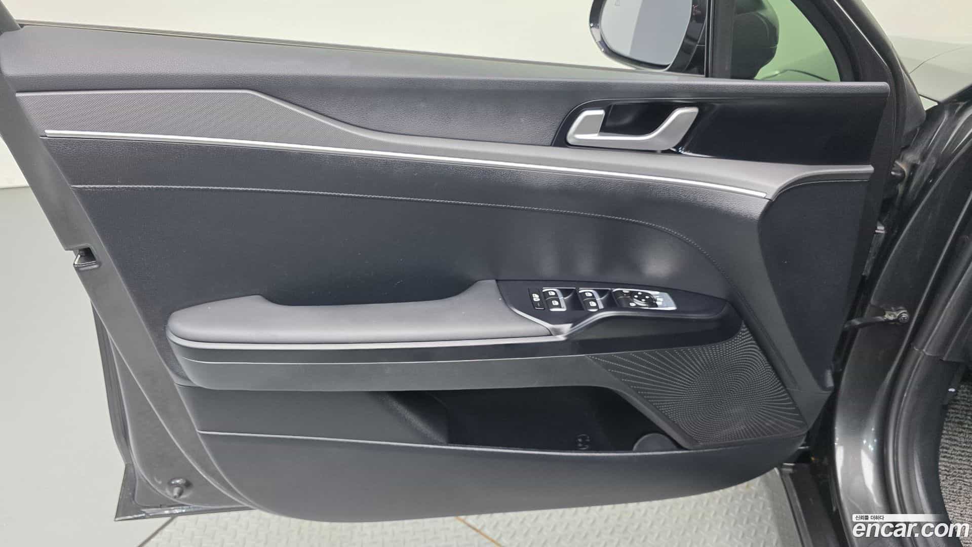 K5 Kia 2023.10-INNER-034