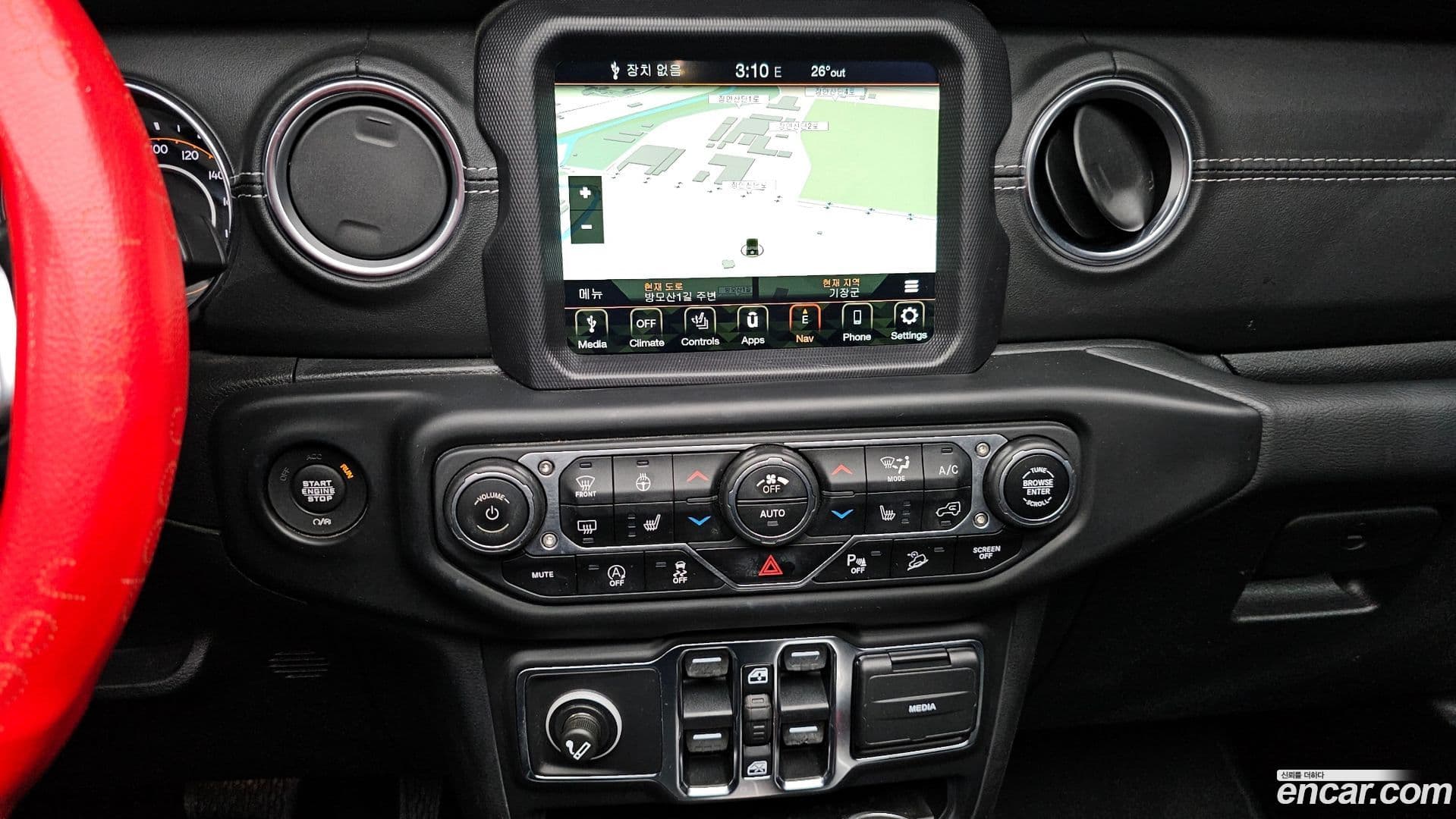 Main__Slider__Photo:Wrangler Jeep 2020.8-15