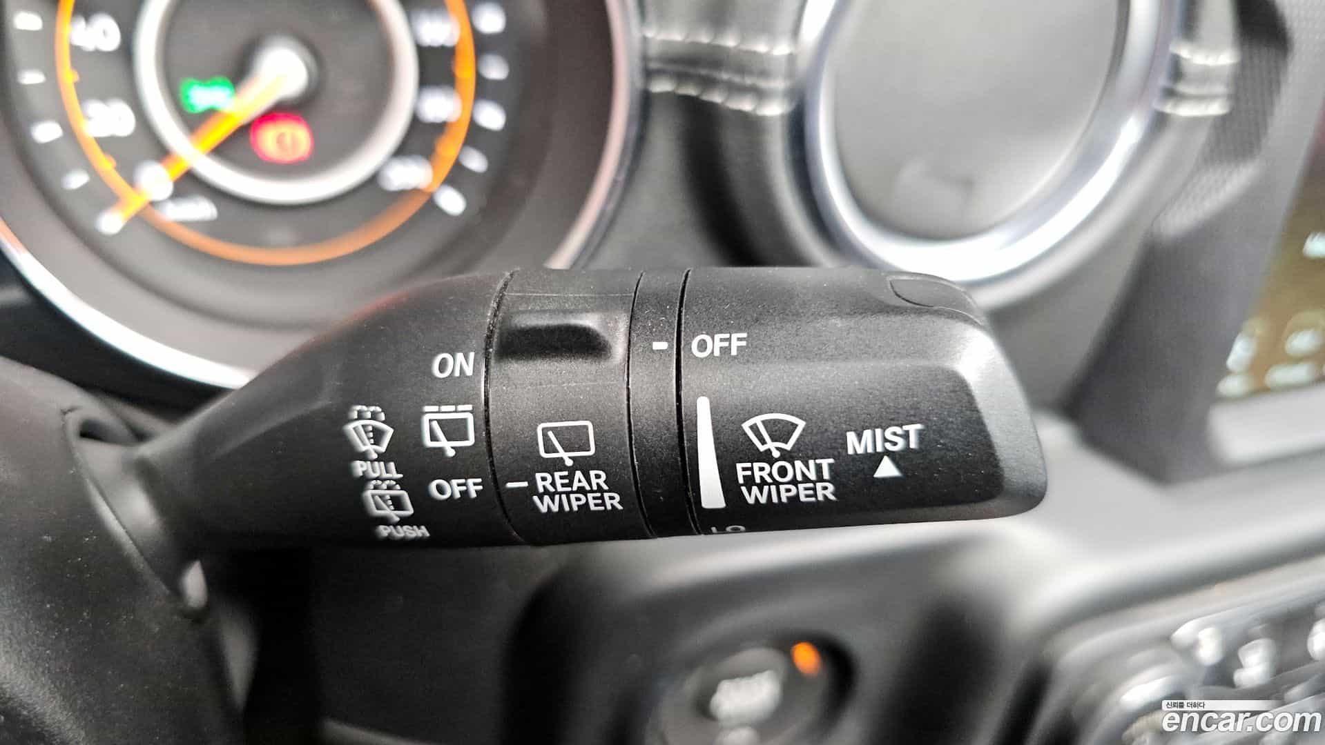 Wrangler Jeep 2020.8-OPTION-041