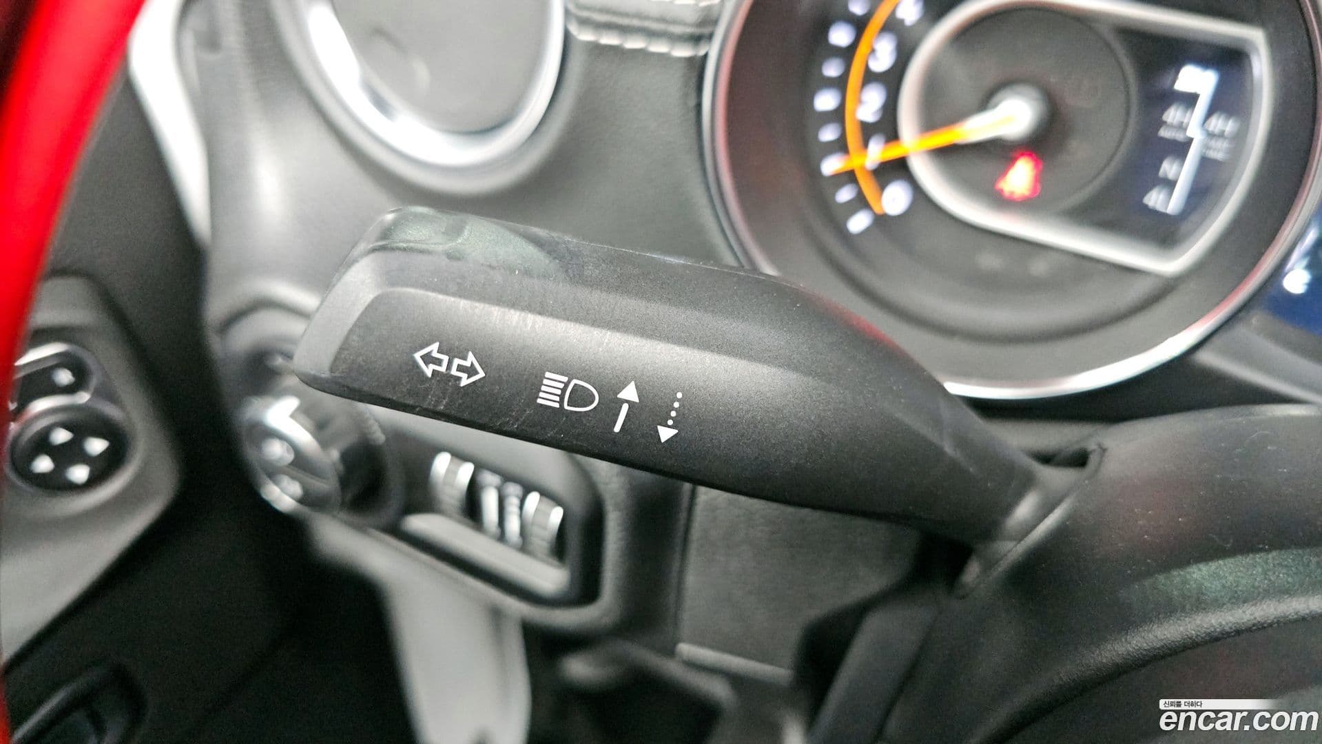 Main__Slider__Photo:Wrangler Jeep 2020.8-28