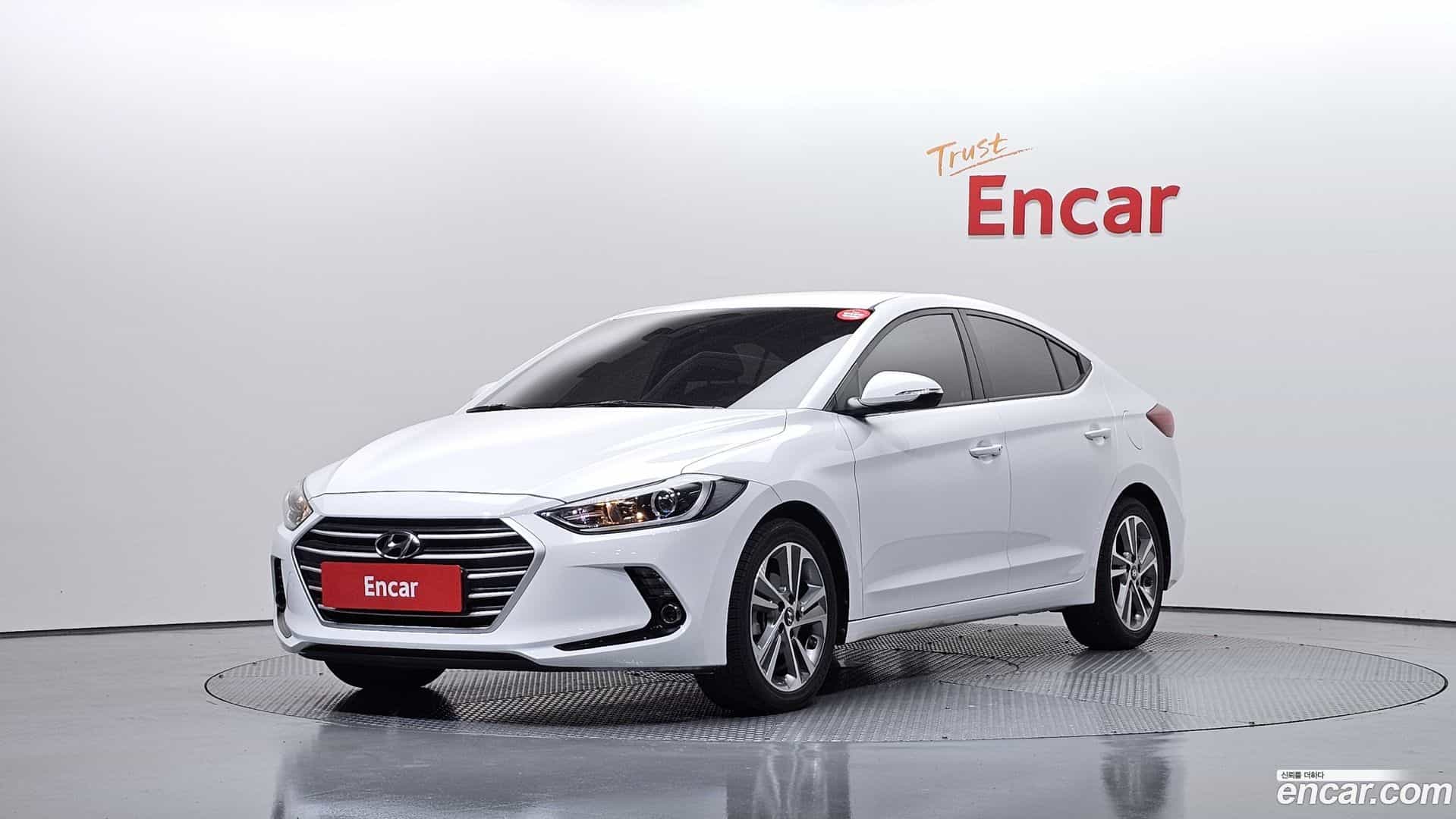 AVANTE Hyundai 2017.11-OUTER-001