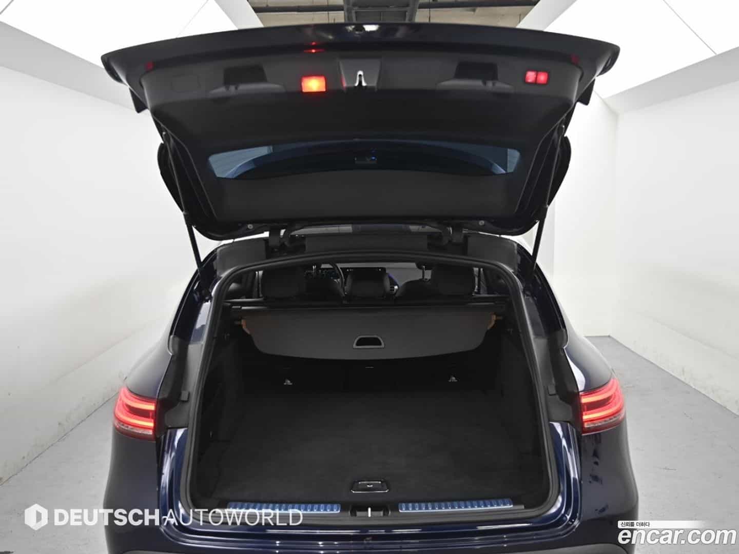 EQC Mercedes-Benz 2020.11-OPTION-023