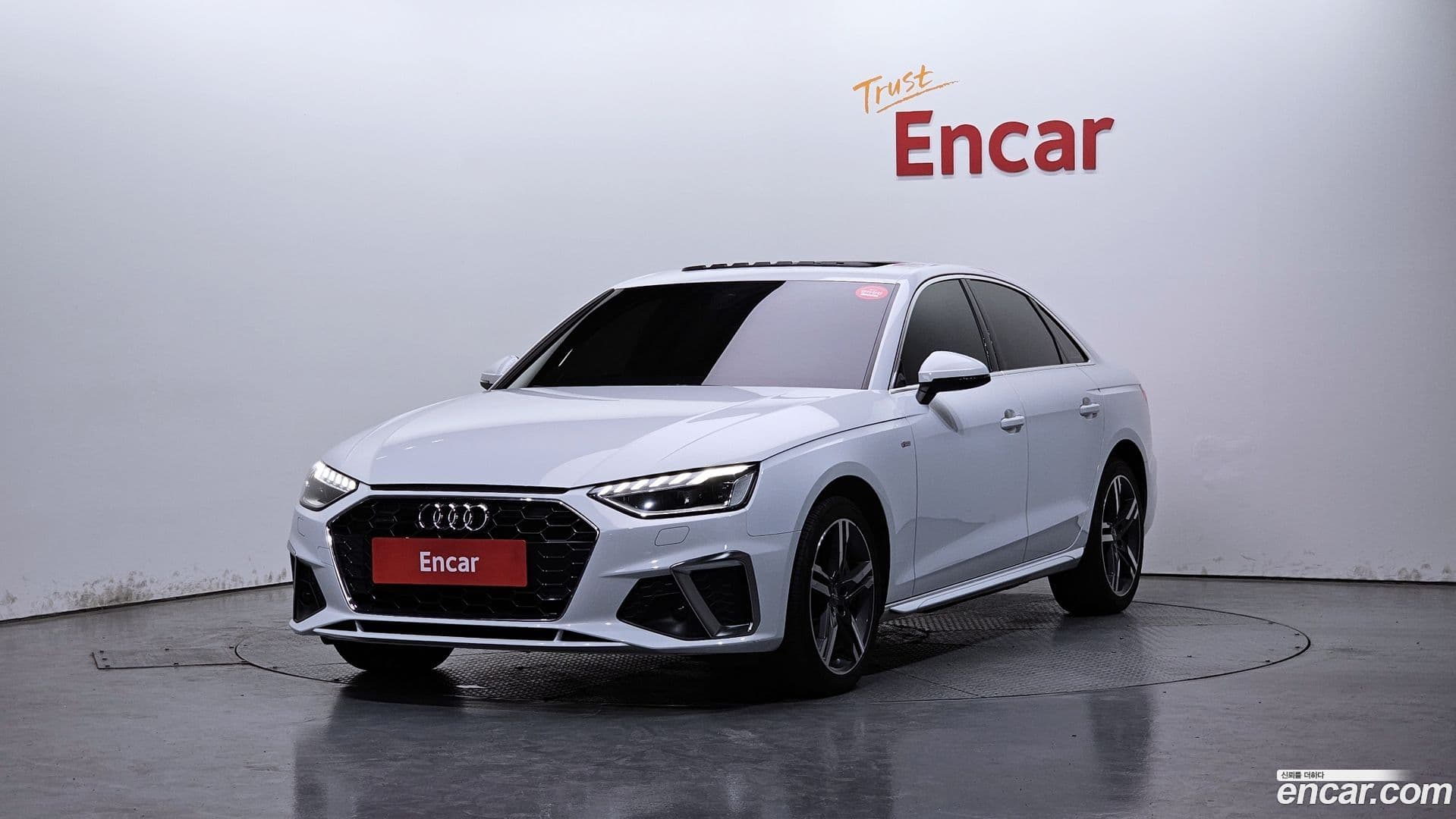 Main__Slider__Photo:A4 Audi 2020.11-0