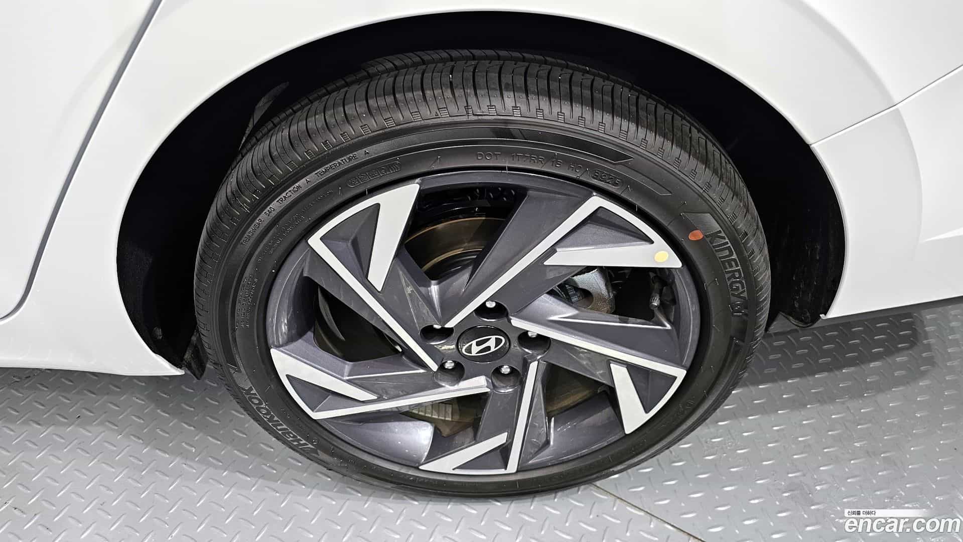 AVANTE Hyundai 2025.10-OUTER-031