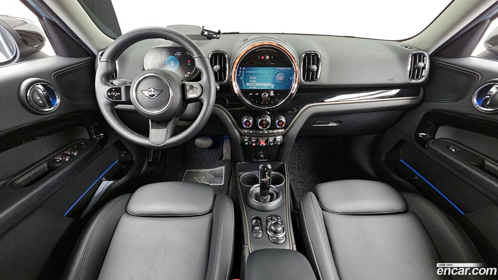 Main__Slider__Photo:Countryman Mini 2022.8-6