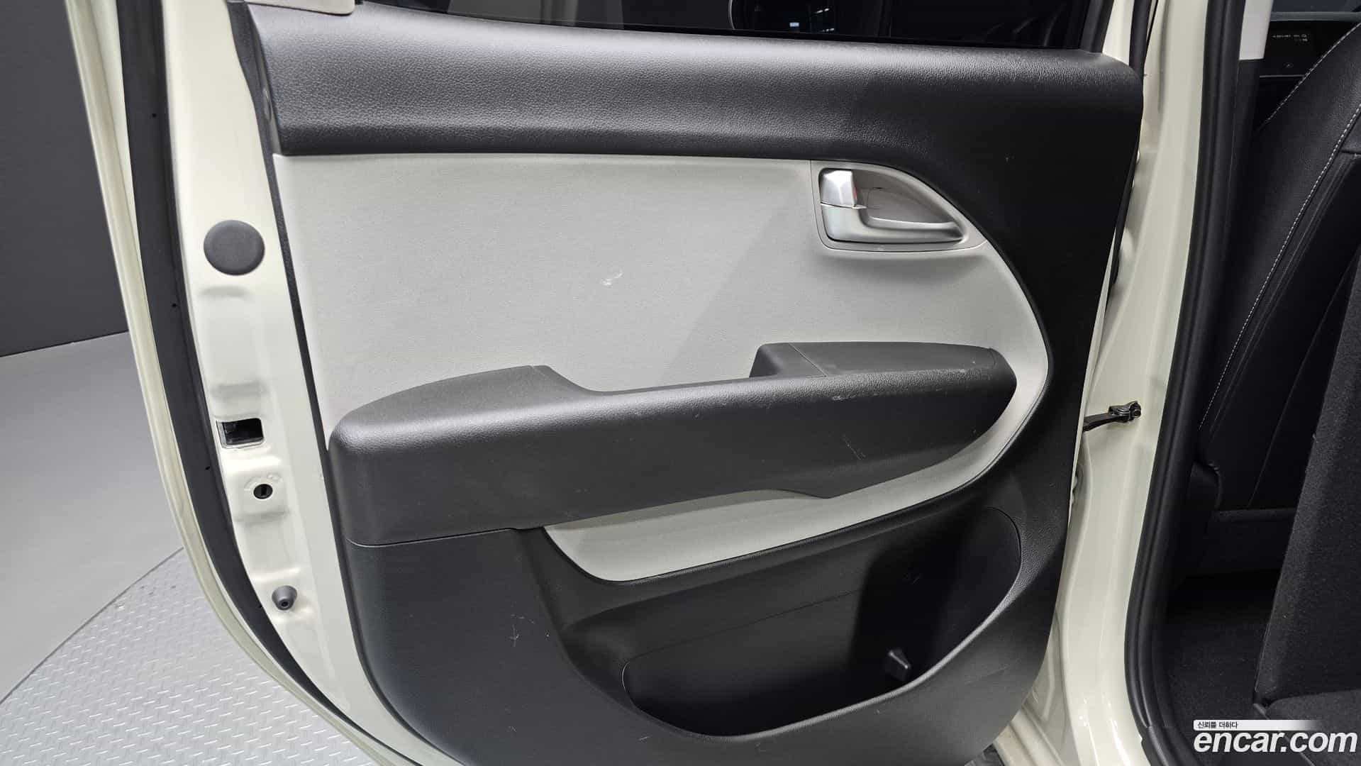 RAY Kia 2024.3-INNER-035