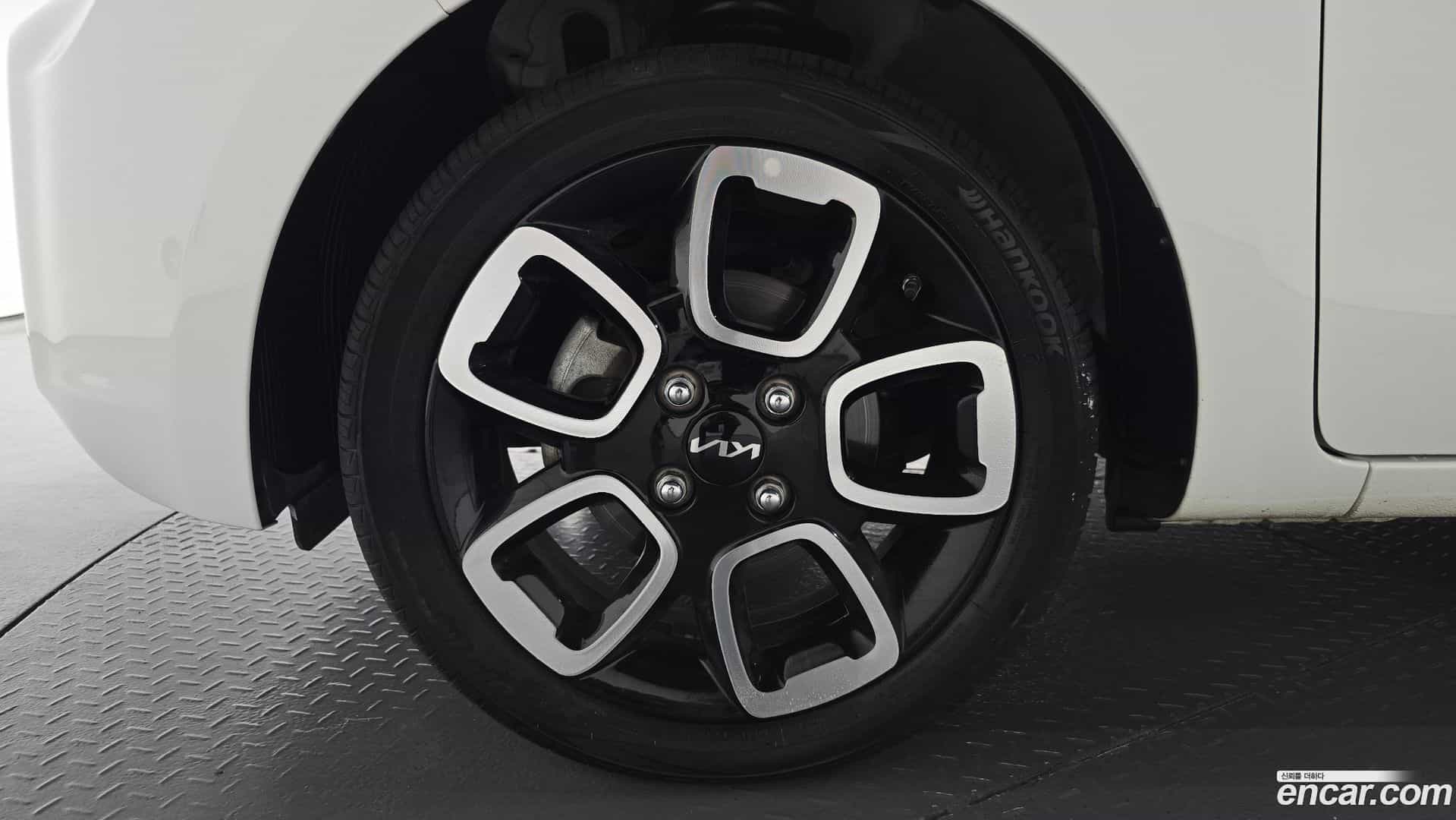 RAY Kia 2022.2-OUTER-005