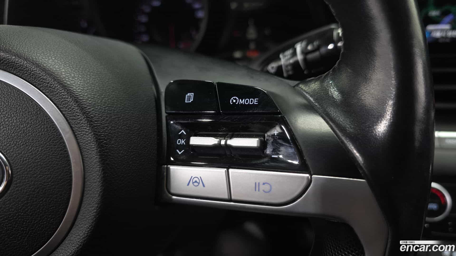 AVANTE Hyundai 2022.3-OPTION-018