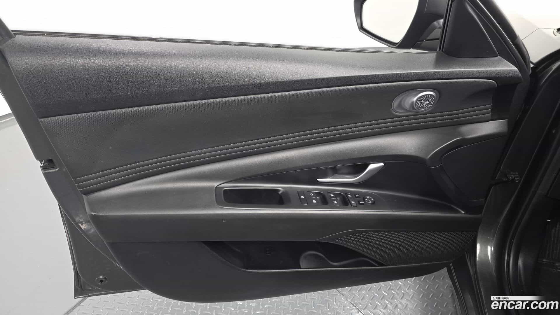AVANTE Hyundai 2022.3-INNER-034