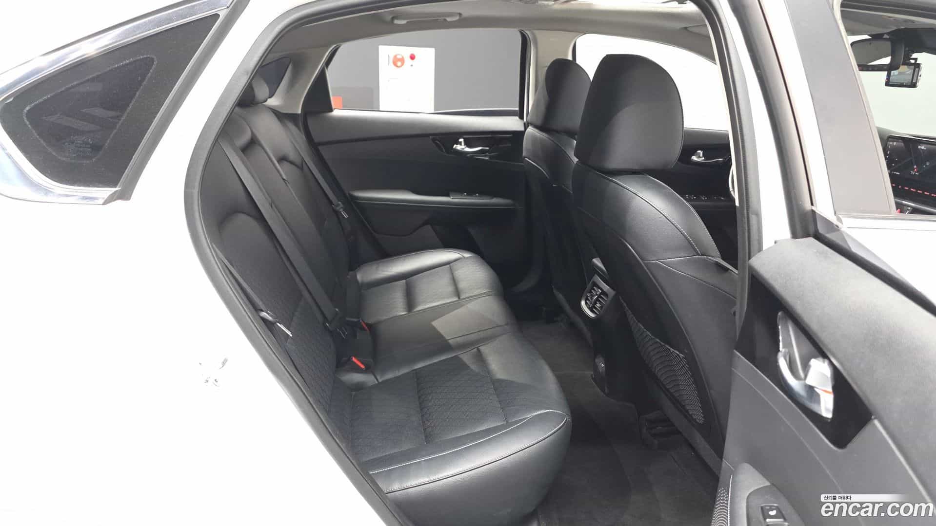 K3 Kia 2022.3-OPTION-016