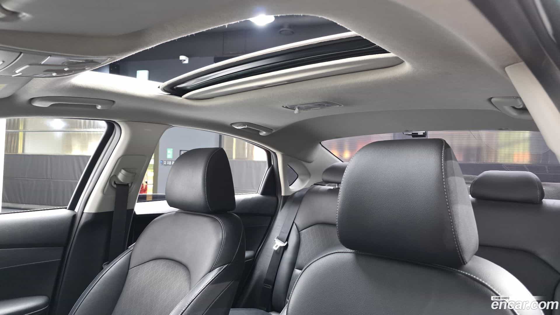 K3 Kia 2022.3-OPTION-023
