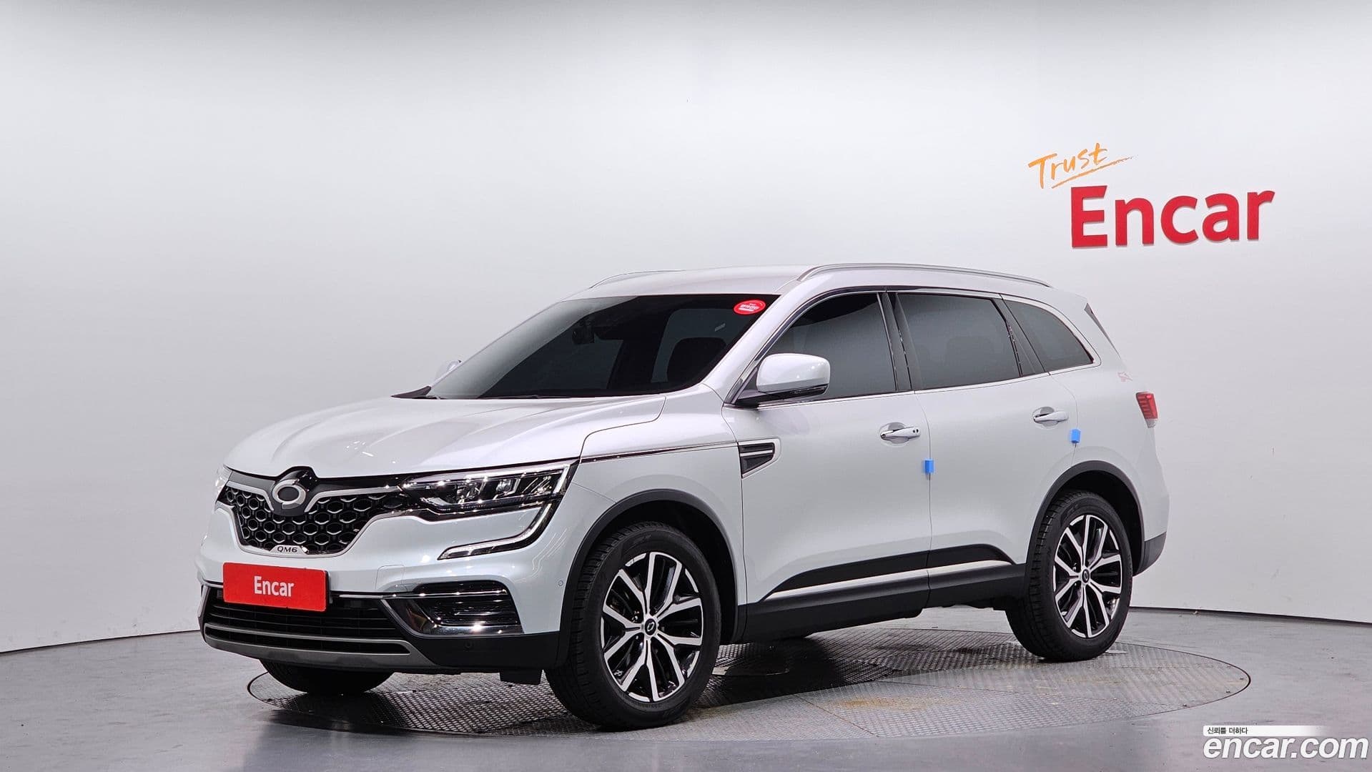Main__Slider__Photo:QM6 Renault Korea 2022.2-0