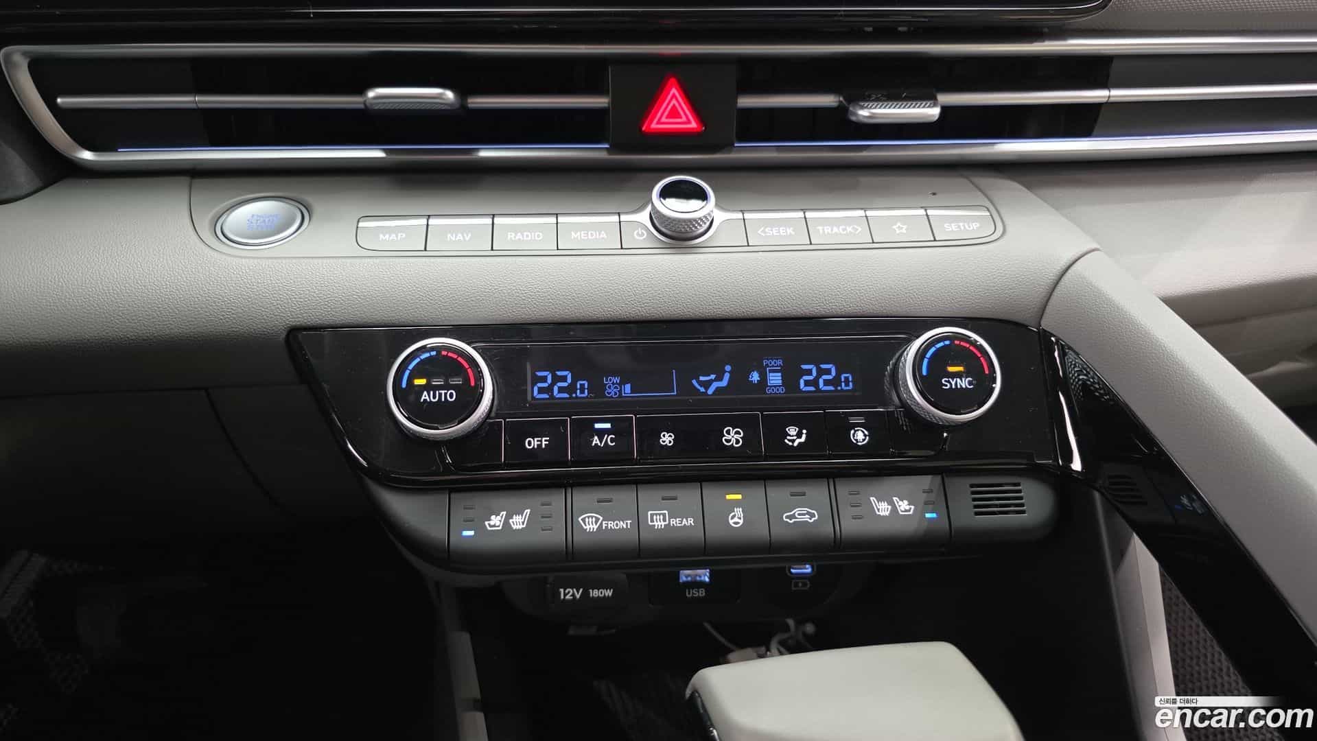 AVANTE Hyundai 2024.3-OPTION-021