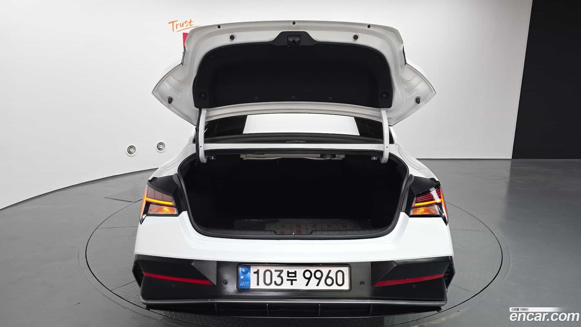 AVANTE Hyundai 2024.3-OPTION-024