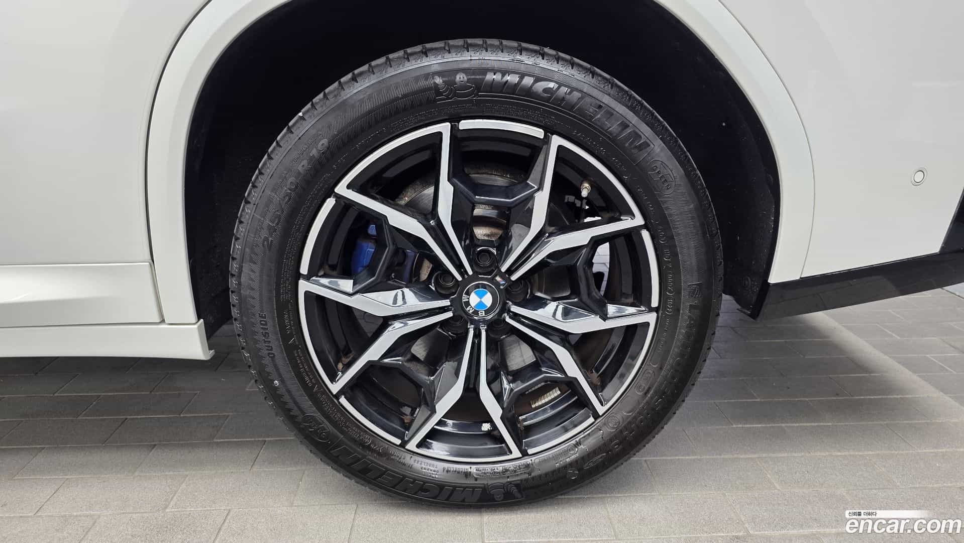 X4 BMW 2023.1-OUTER-031