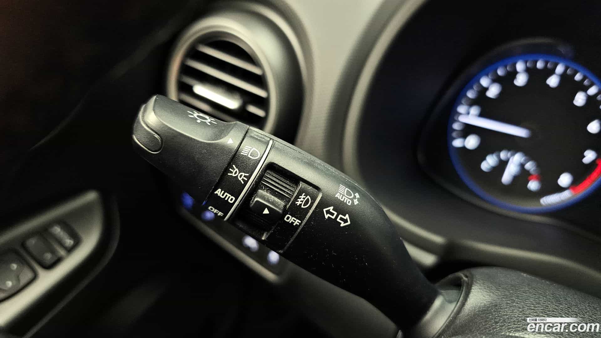 Kona Hyundai 2020.3-OPTION-023