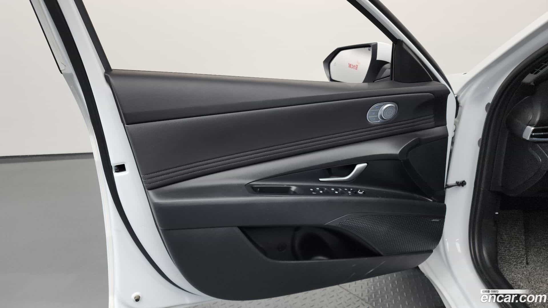 AVANTE Hyundai 2023.8-INNER-034