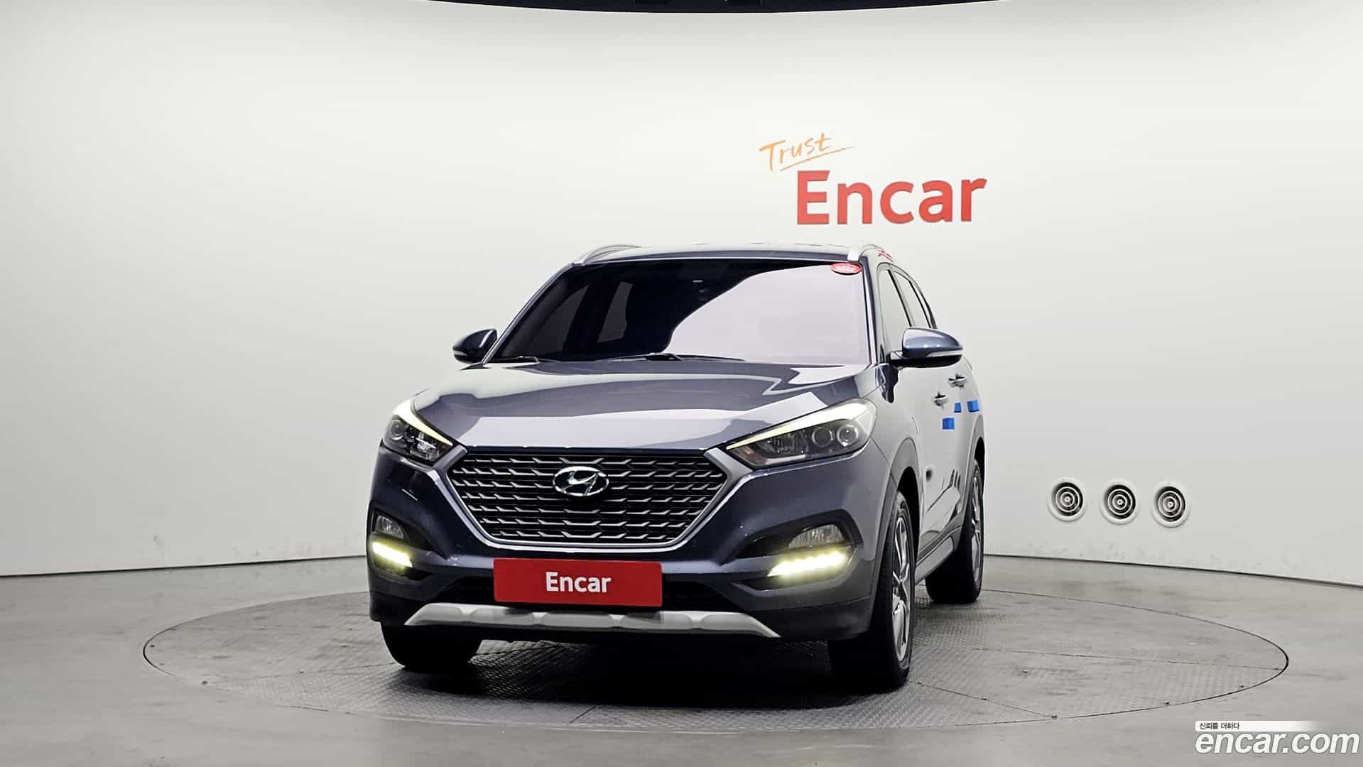 Tucson Hyundai 2018.0-OUTER-003