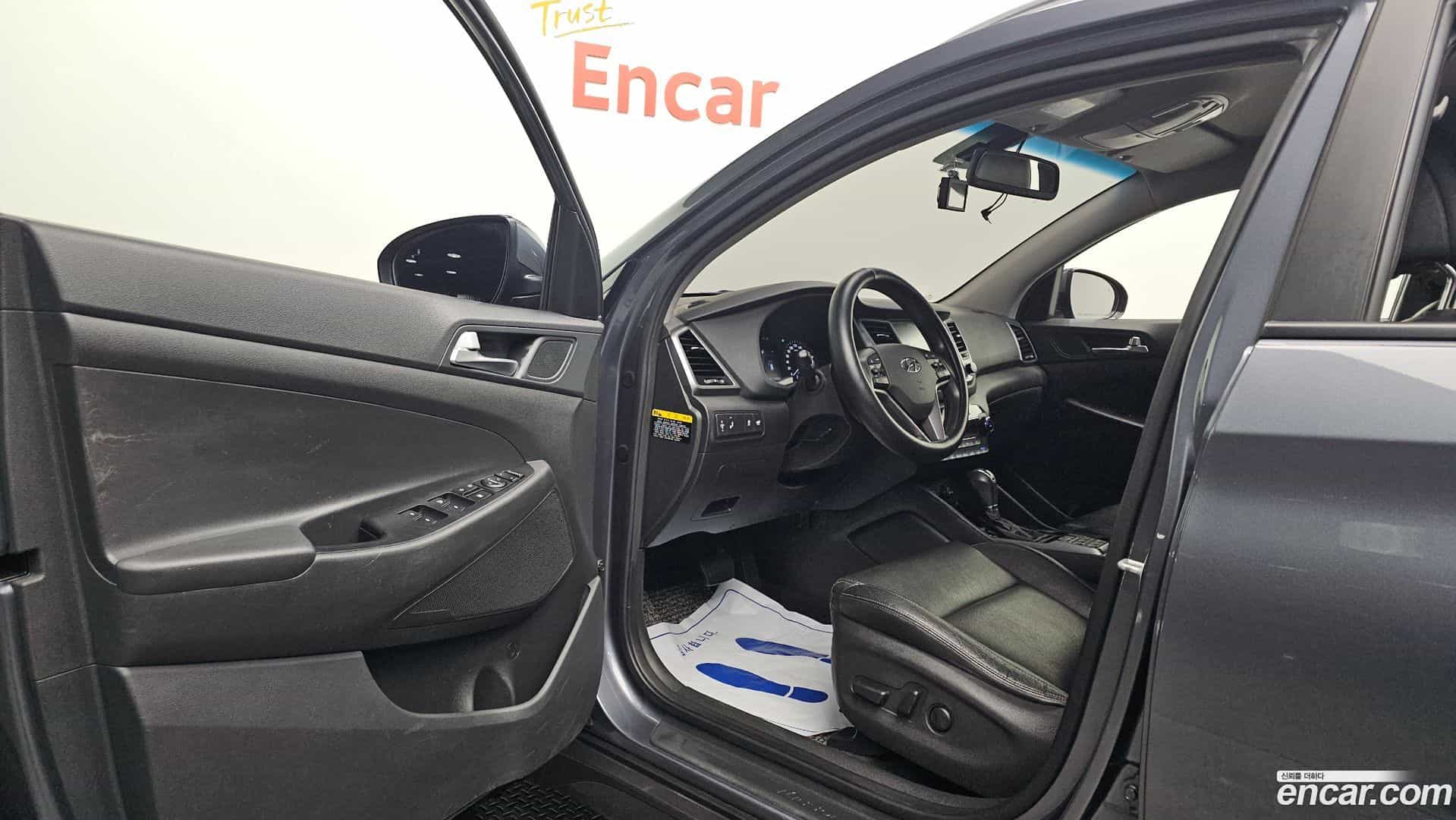 Tucson Hyundai 2018.0-INNER-010