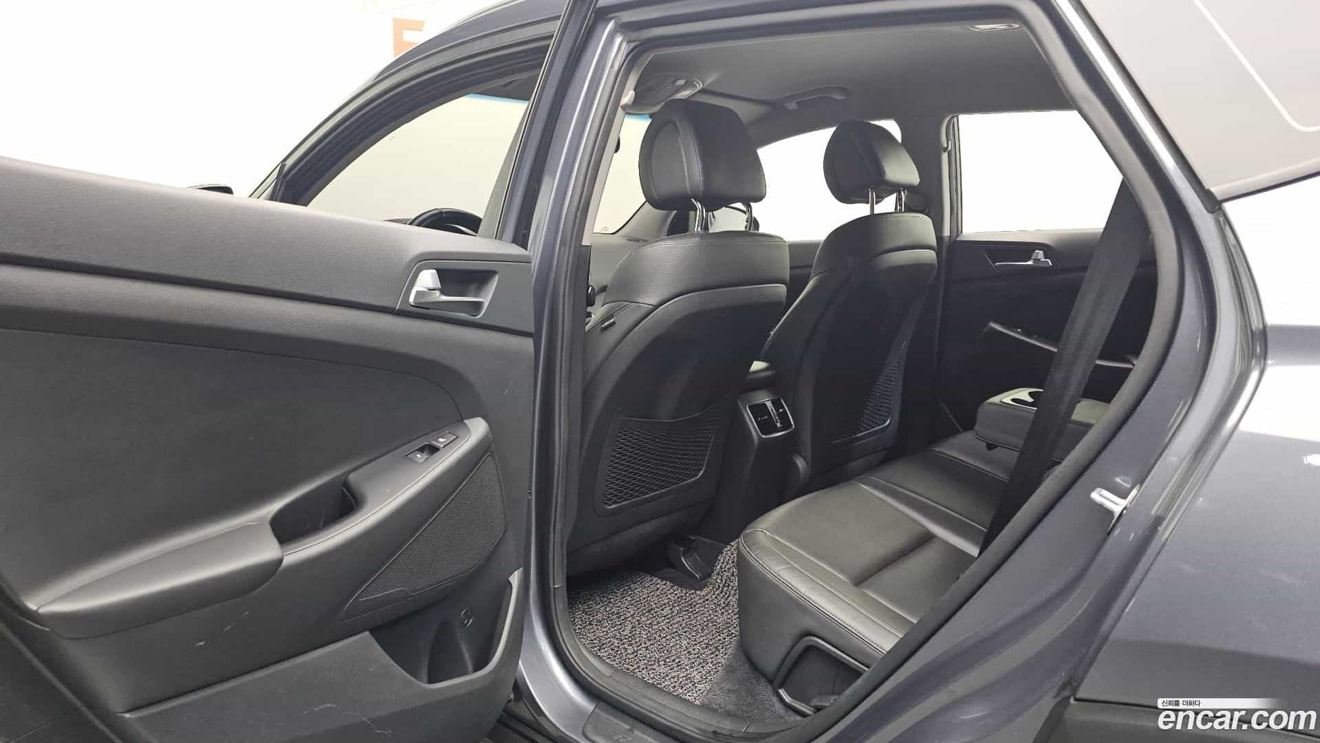 Tucson Hyundai 2018.0-OPTION-015