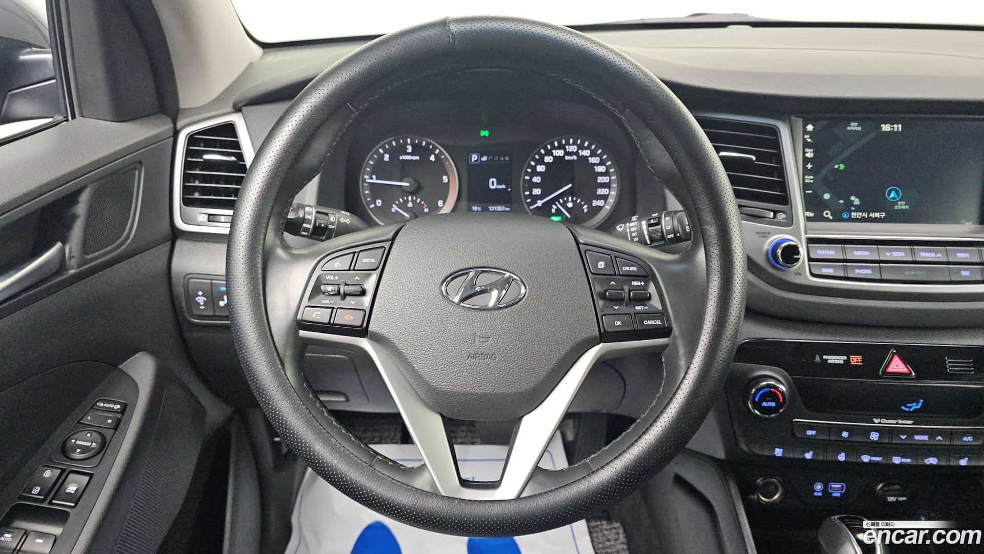 Tucson Hyundai 2018.0-OPTION-019