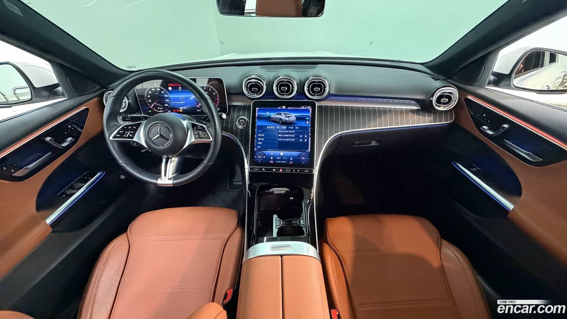 C-Class Mercedes-Benz 2023.3-INNER-007
