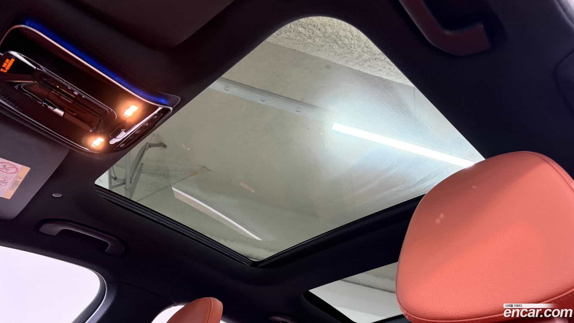 C-Class Mercedes-Benz 2023.3-OPTION-018