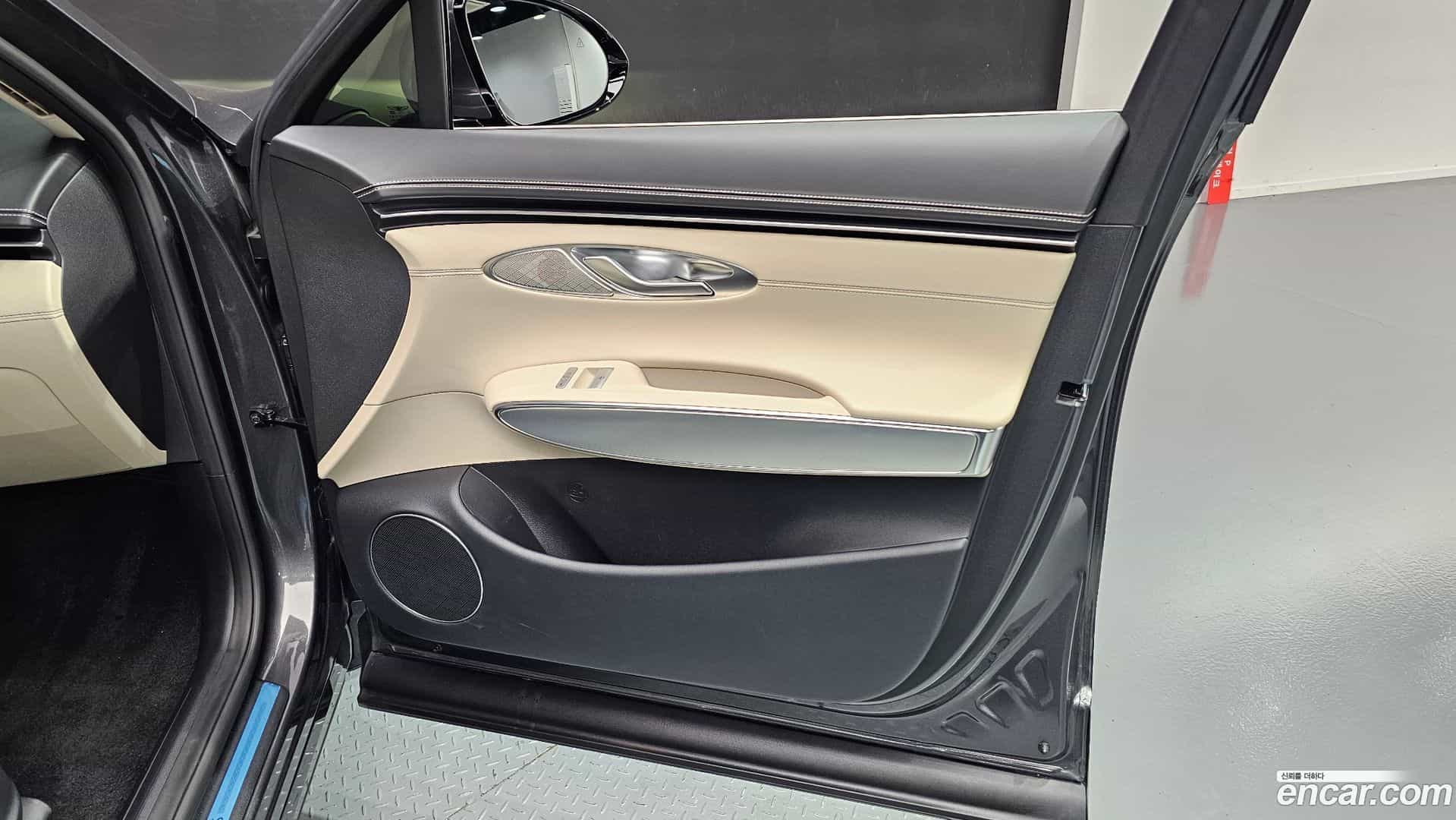 GV70 Genesis 2023.1-INNER-034