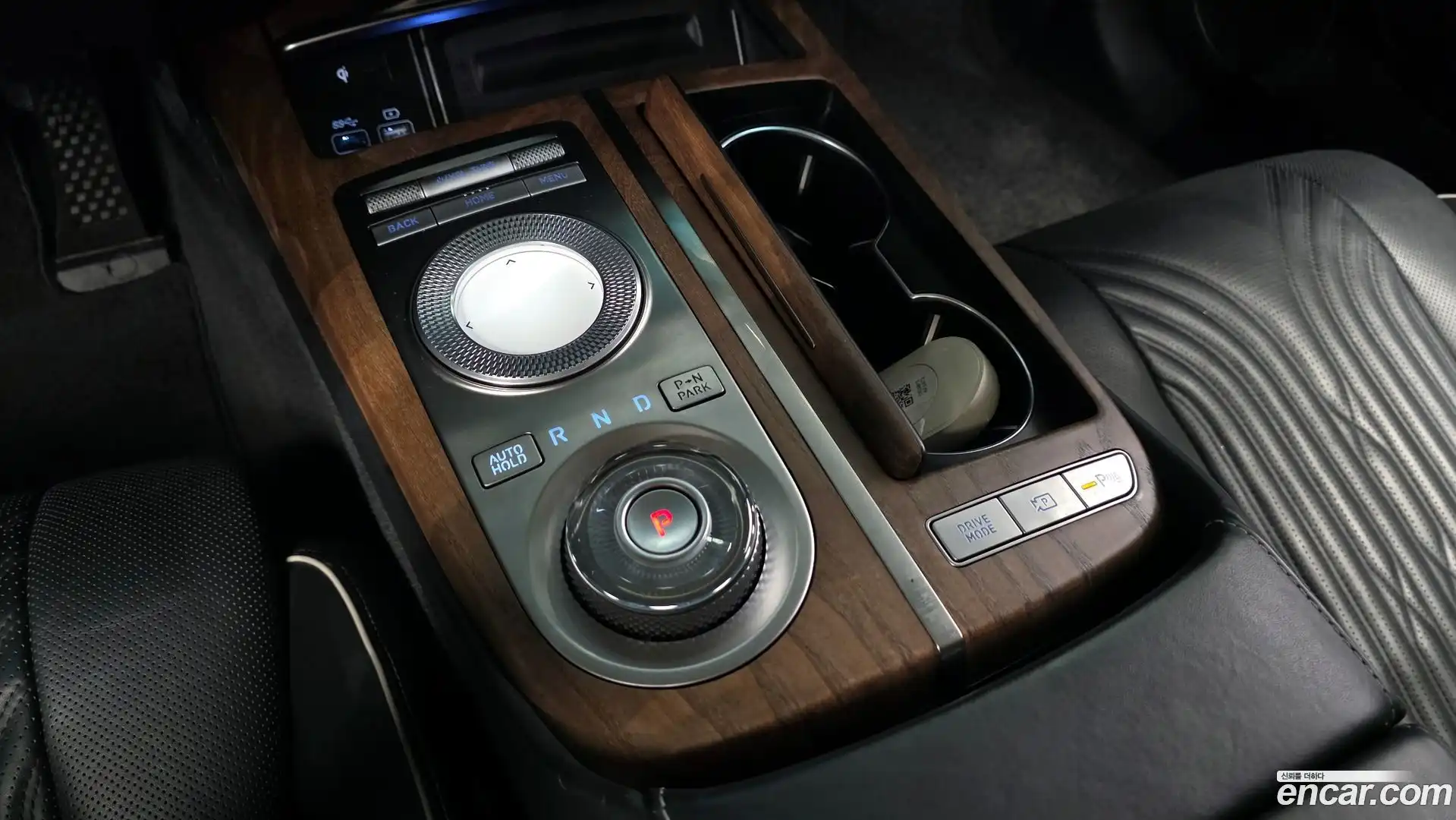 G80 Genesis 2022.3-INNER-009