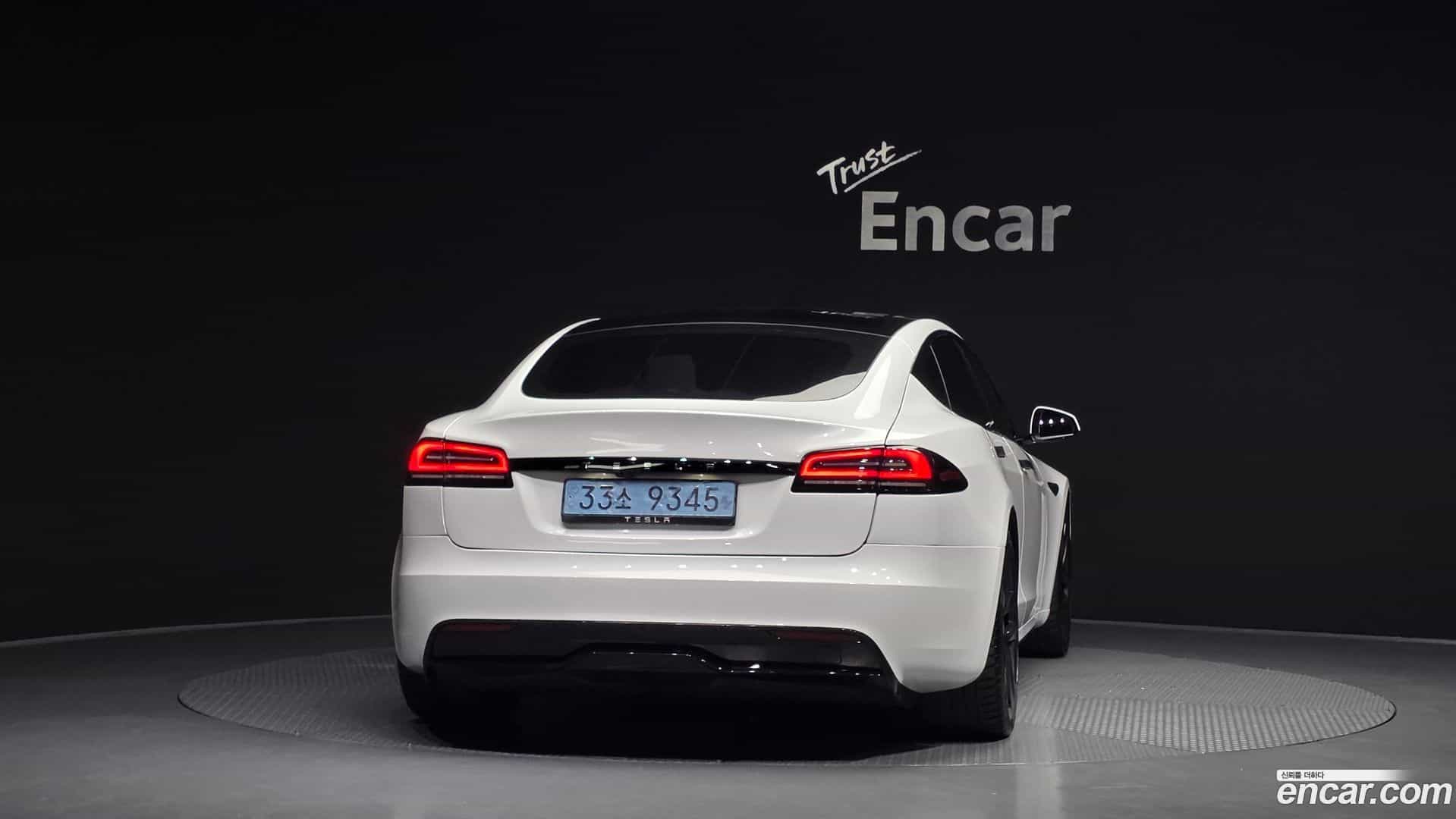 Model S Tesla 2024.2-OUTER-004