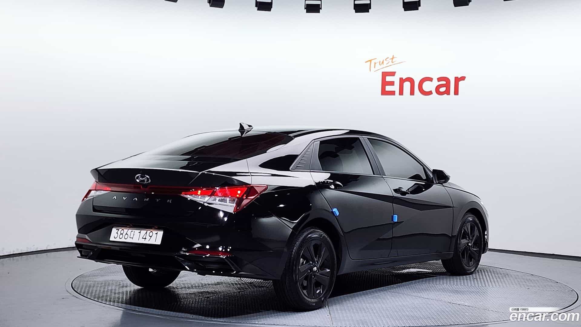 AVANTE Hyundai 2022.6-OUTER-002