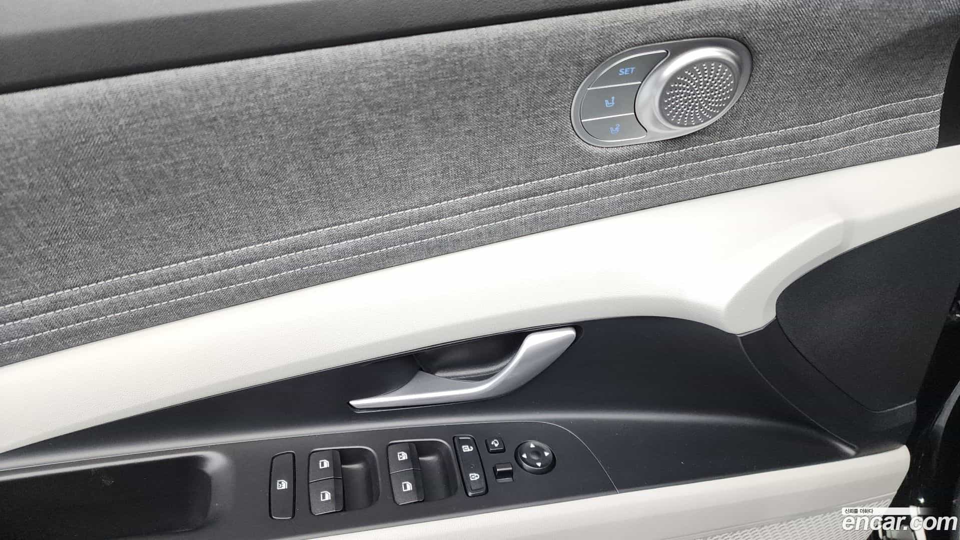 AVANTE Hyundai 2022.6-OPTION-017