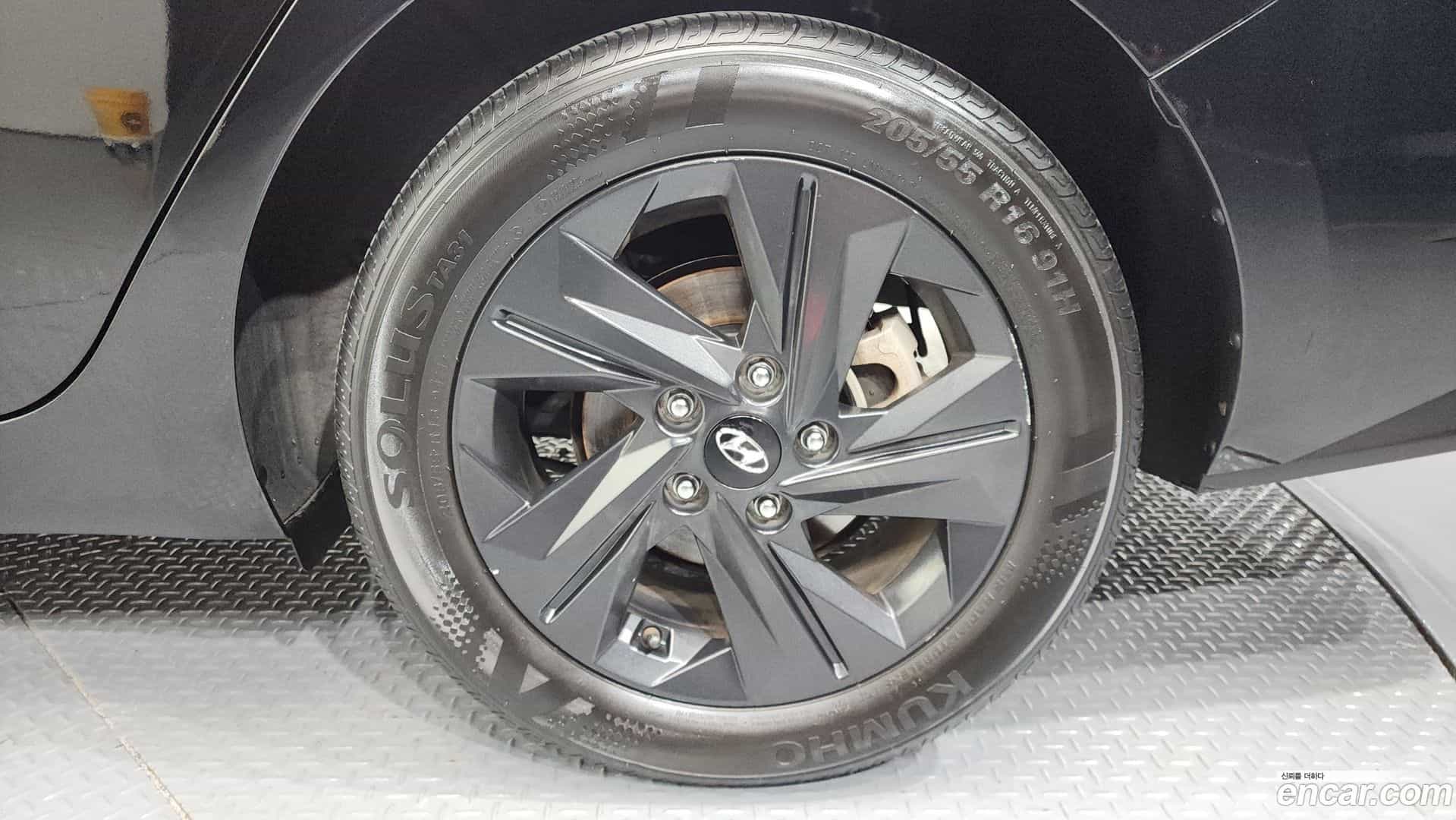 AVANTE Hyundai 2022.6-OUTER-031